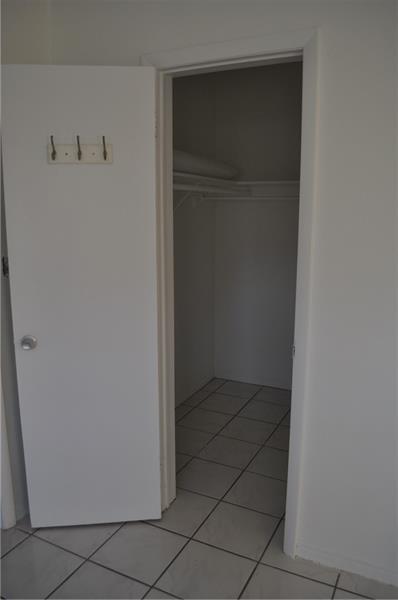 Buckingham Condo - Residential