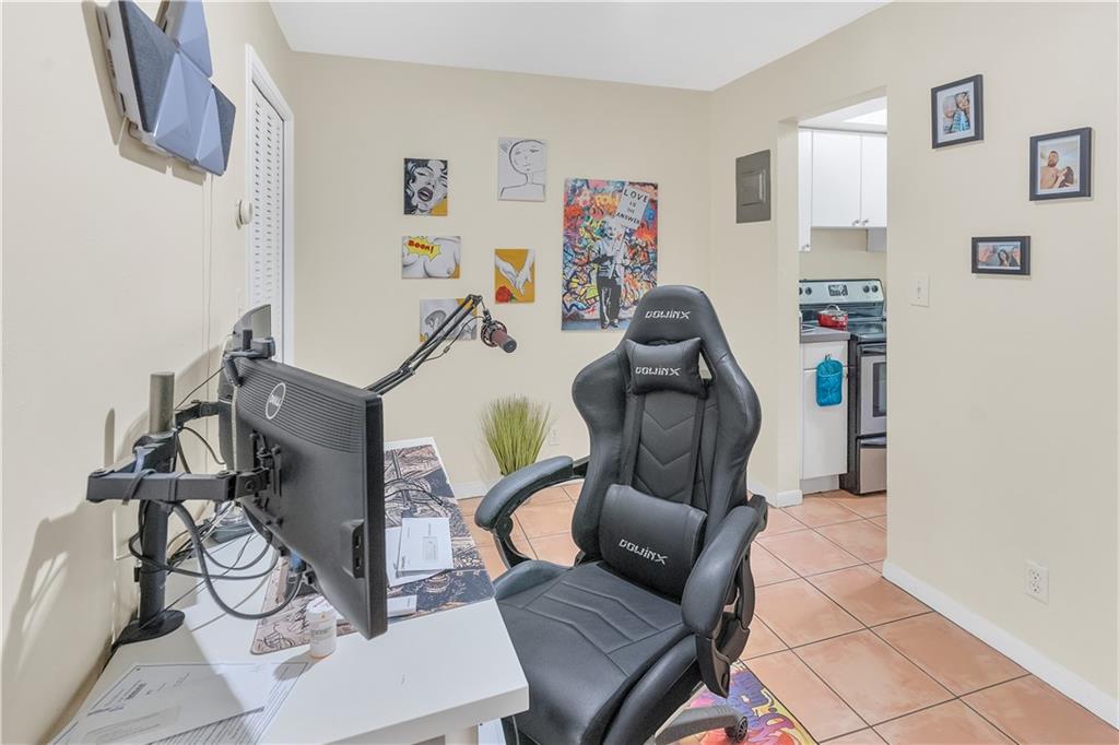 Georgetown III Condo - Residential