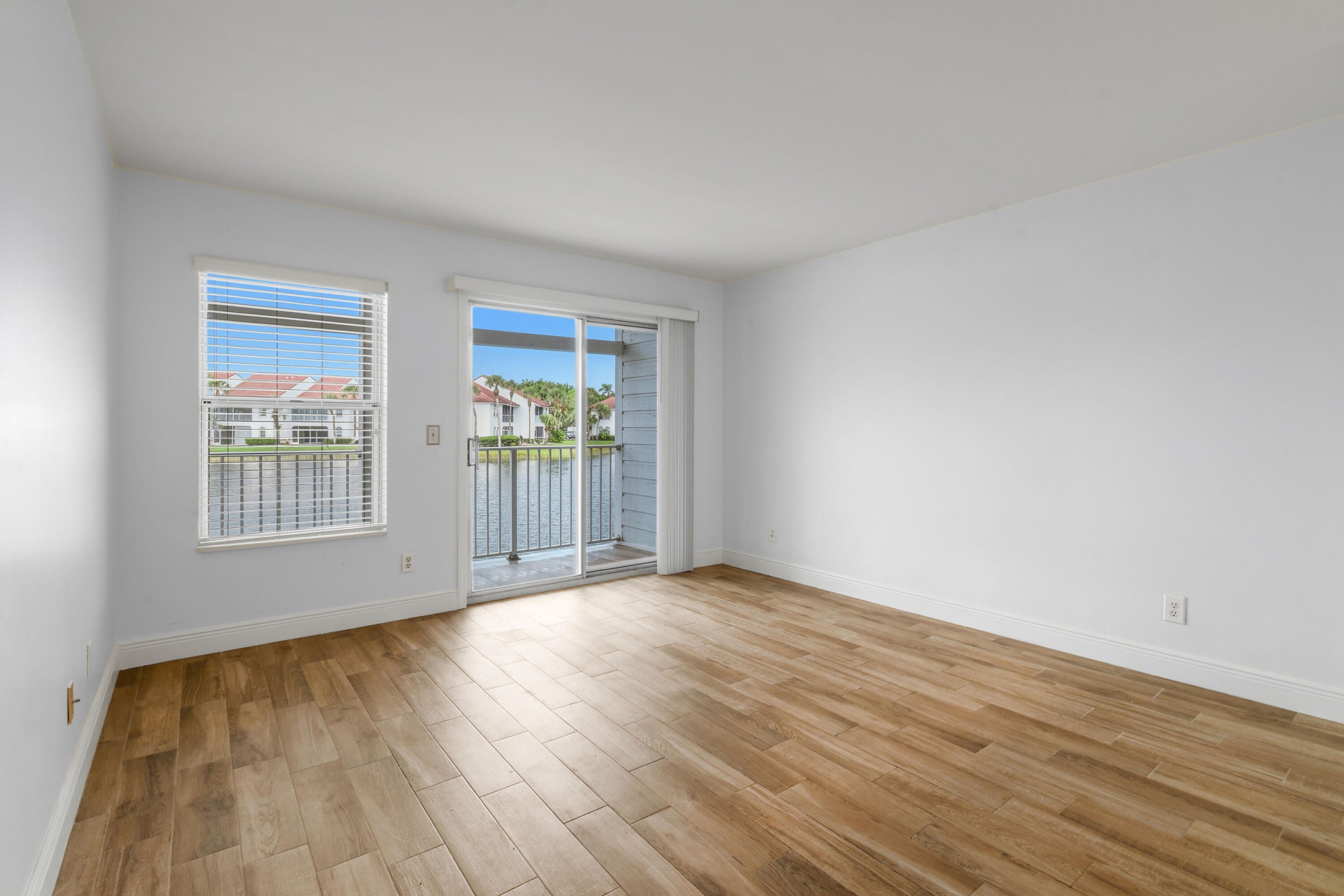 180 CYPRESS POINT Drive 180