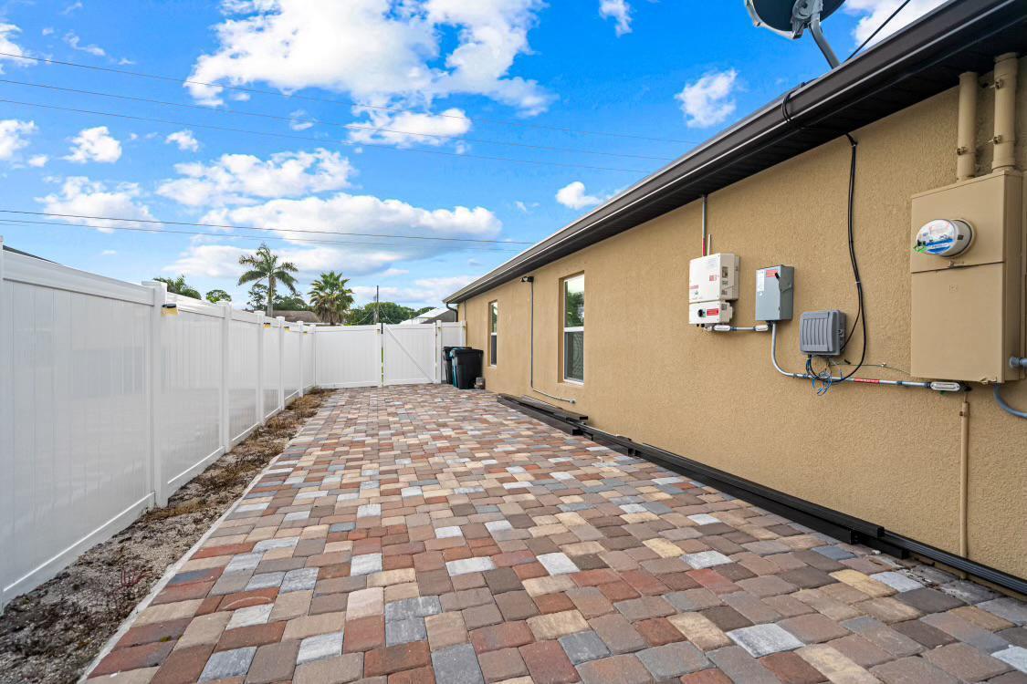 PORT ST LUCIE SECTION 19 - Residential
