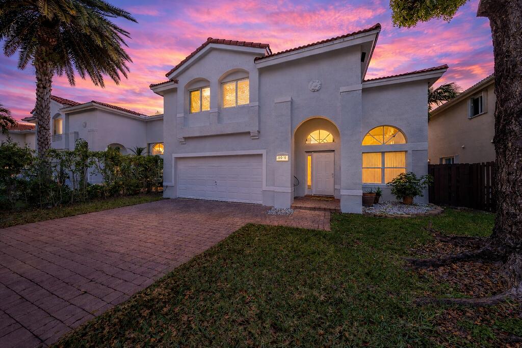 DORAL MEADOWS 1ST ADDN - Residential