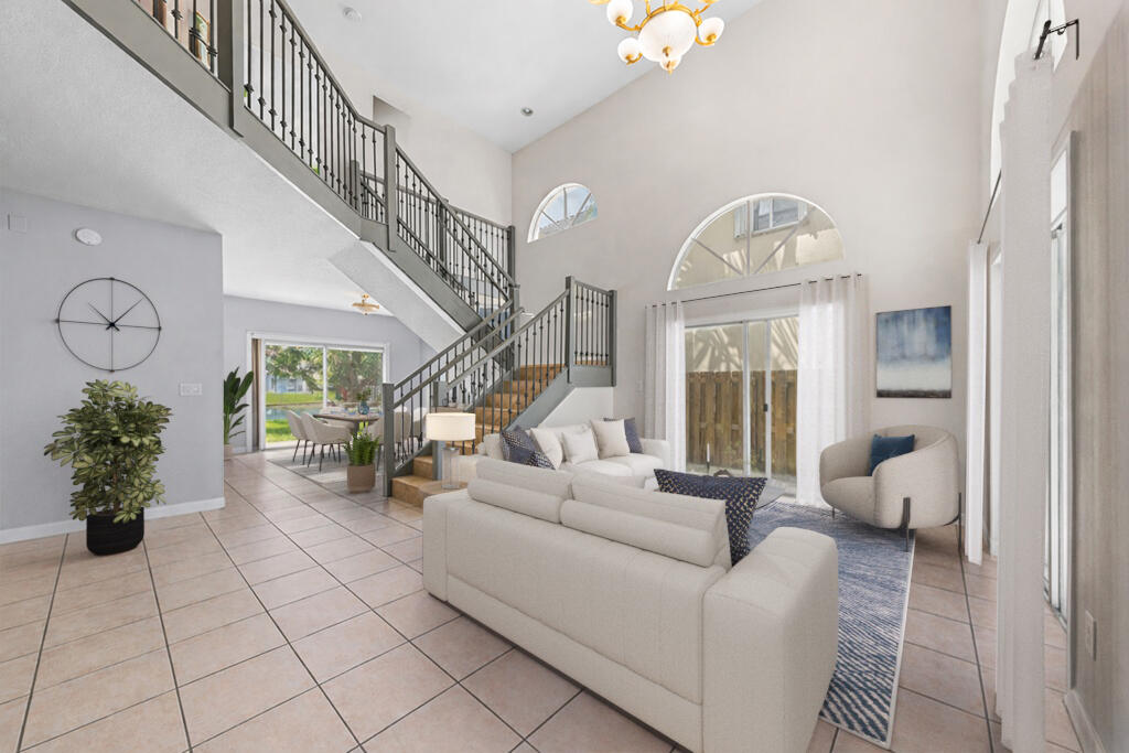 DORAL MEADOWS 1ST ADDN - Residential