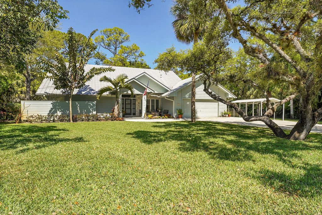 Photo of 8288 SW Oak Hammock Court, Stuart, FL 34997 (MLS # R11069665)