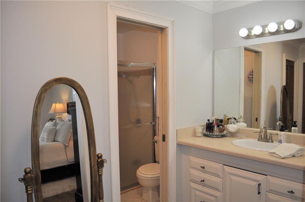 TROPIC PALMS - Residential