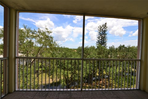 Tiny photo for 3575 Broken Woods Drive #502, Coral Springs, FL 33065 (MLS # F10515507)