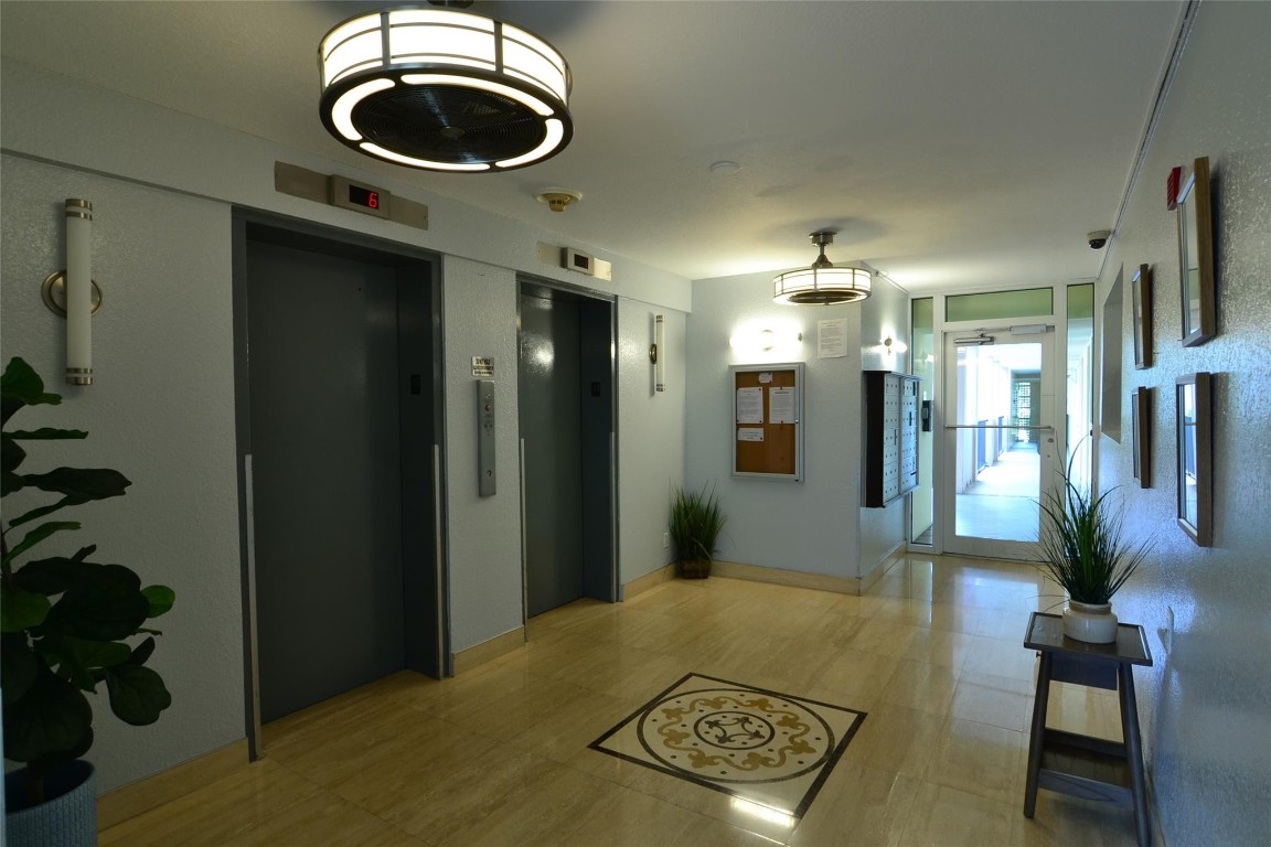 BRIARWOOD - Residential