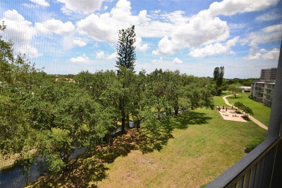 BRIARWOOD - Residential