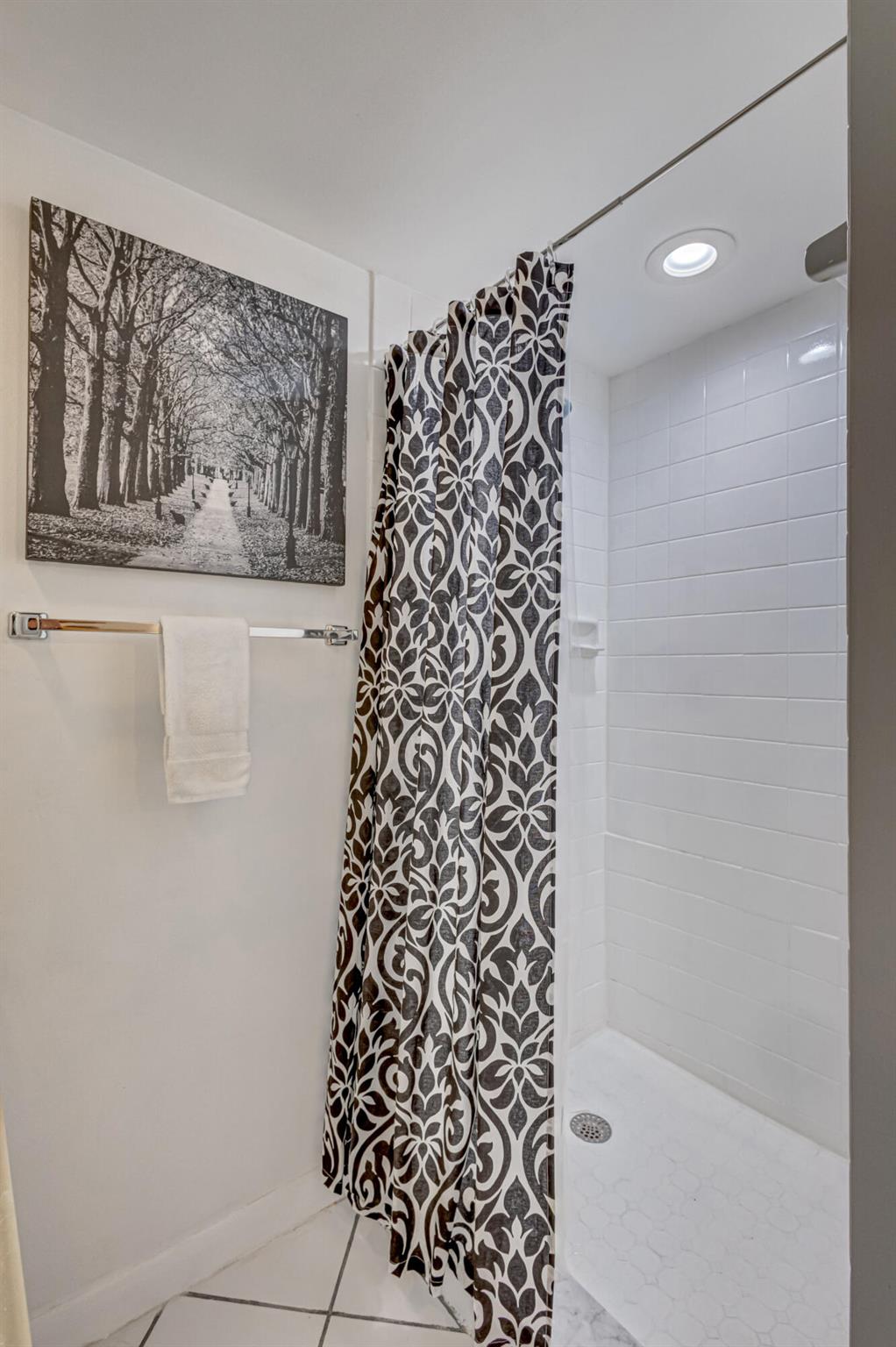 VILLAGE OF SANDALWOOD LAKES - Residential