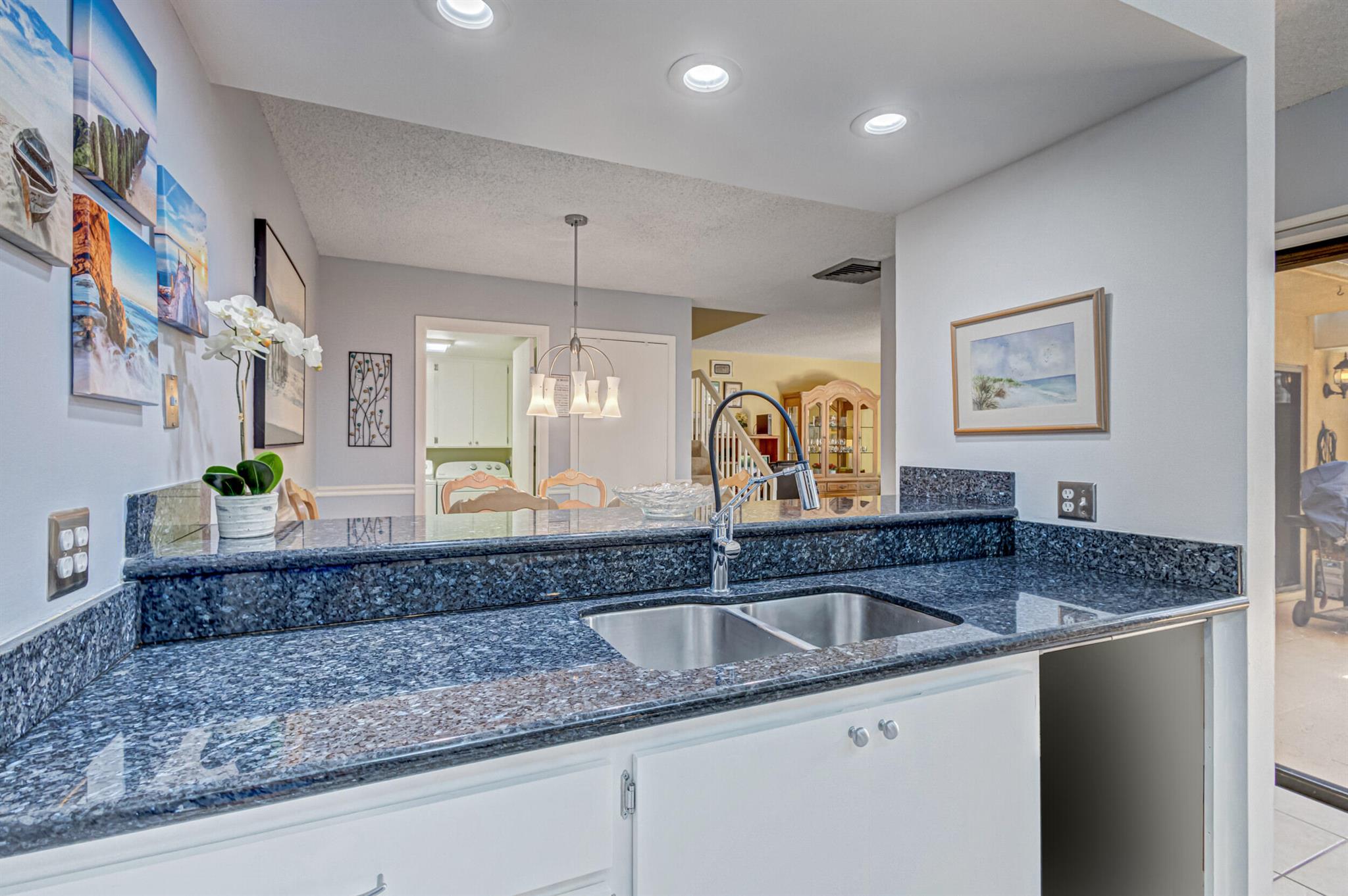 VILLAGE OF SANDALWOOD LAKES - Residential