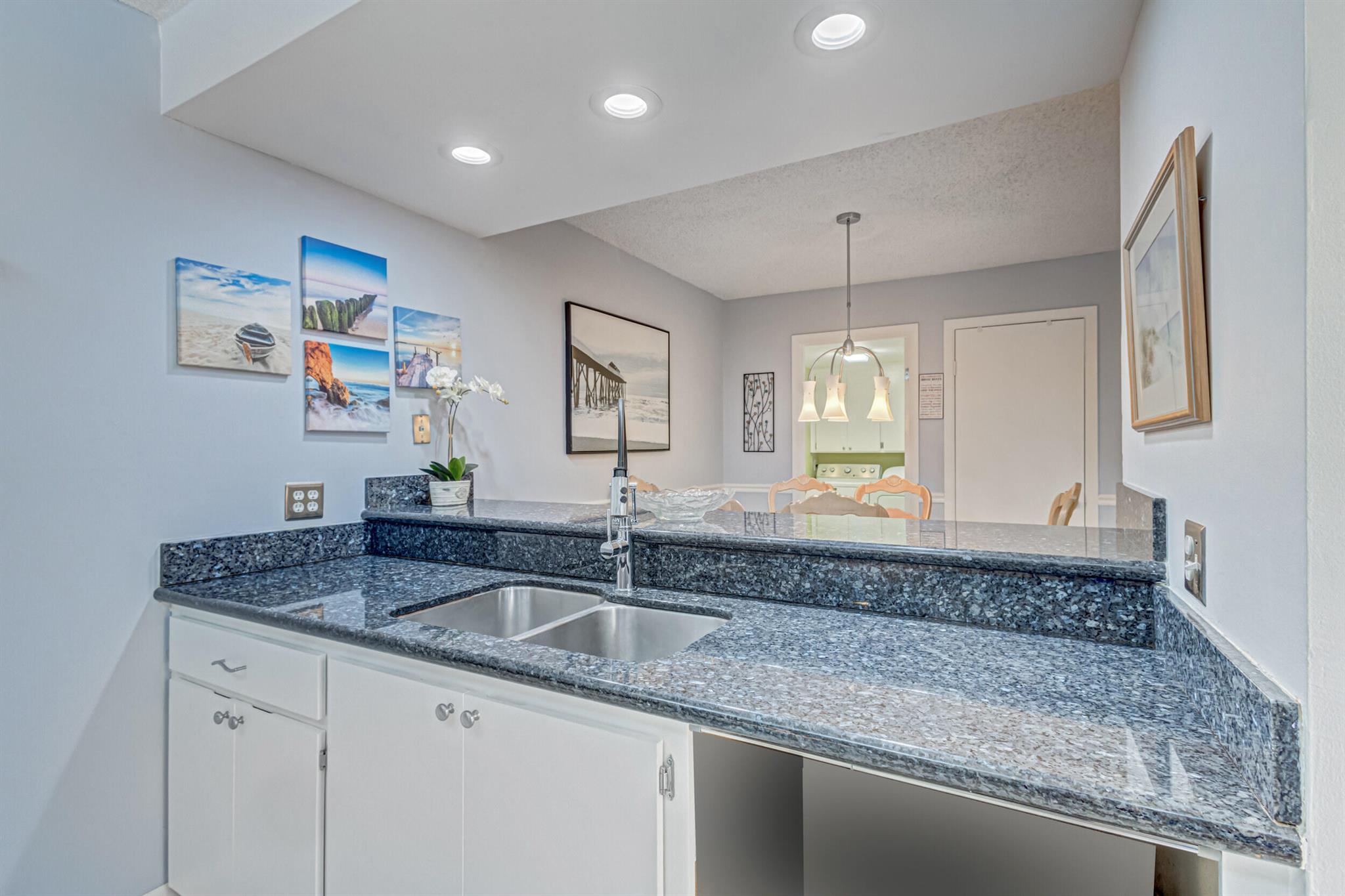 VILLAGE OF SANDALWOOD LAKES - Residential