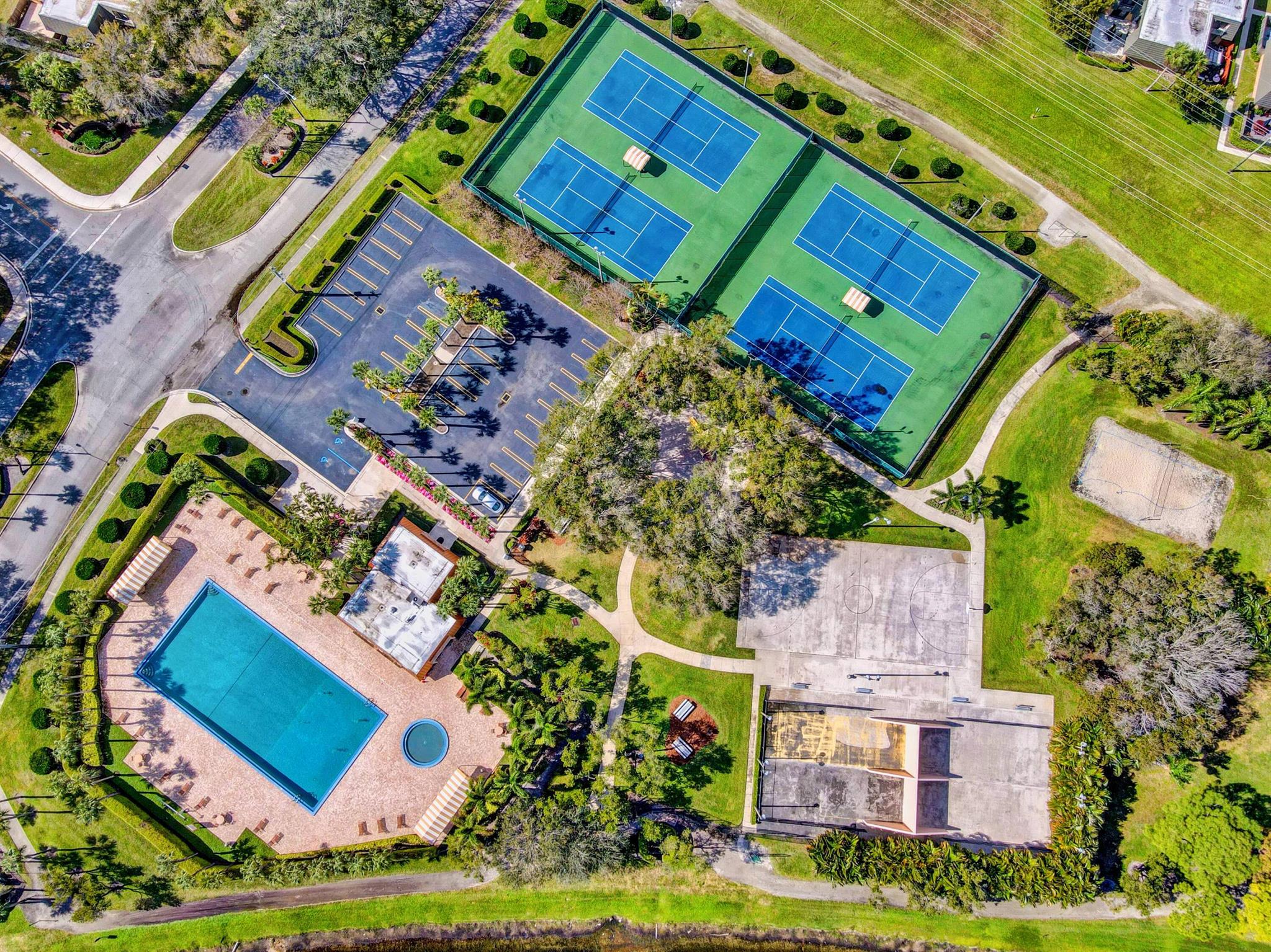 VILLAGE OF SANDALWOOD LAKES - Residential