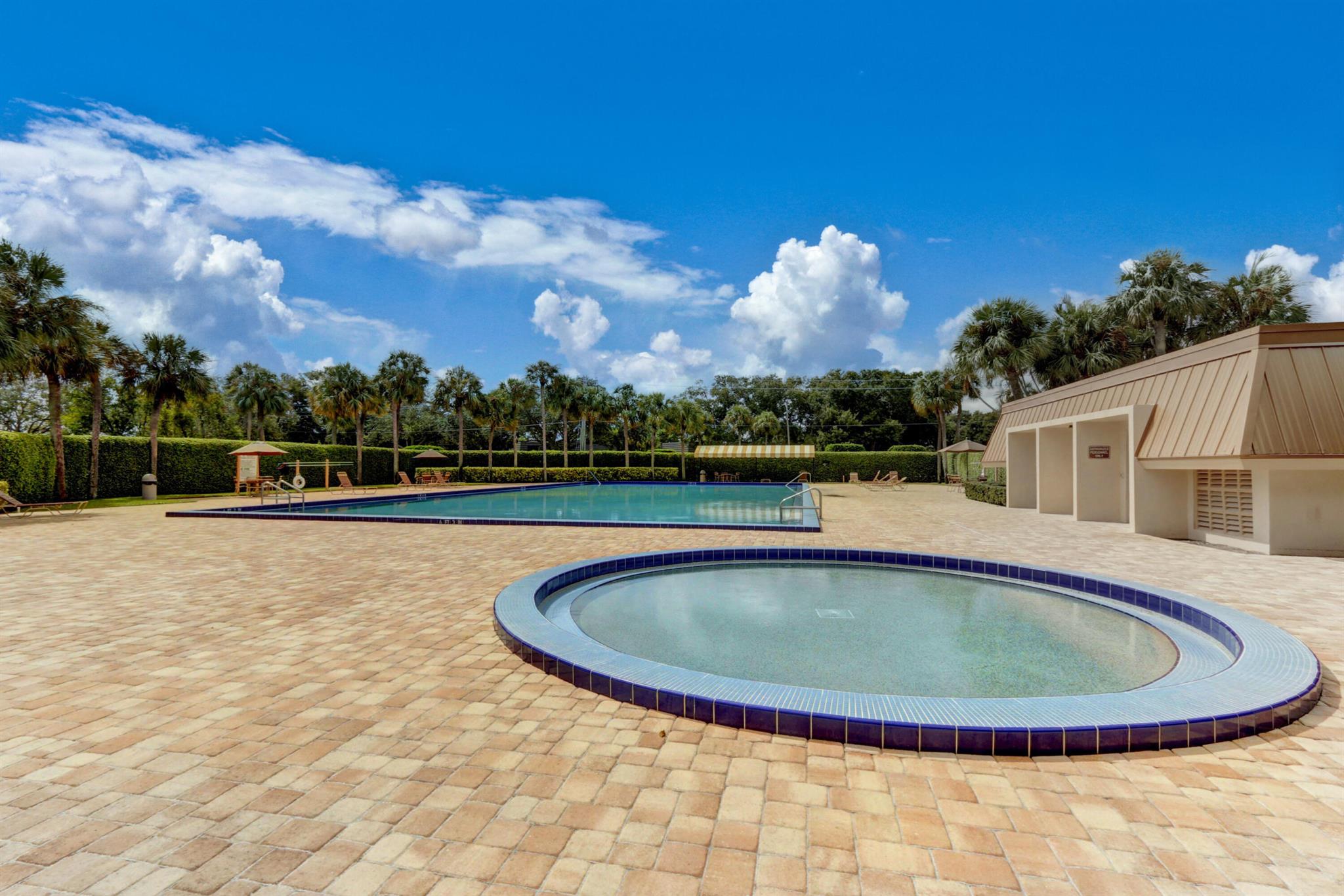 VILLAGE OF SANDALWOOD LAKES - Residential