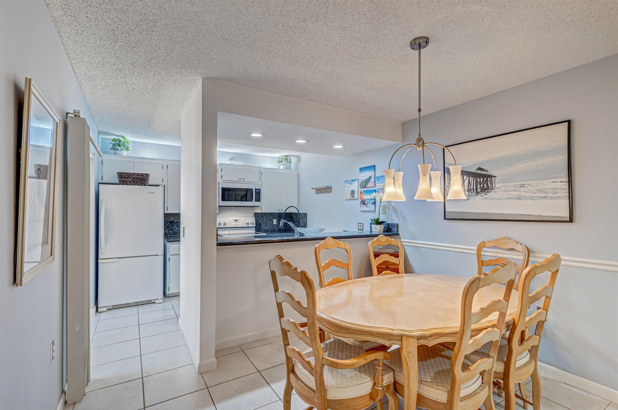 VILLAGE OF SANDALWOOD LAKES - Residential