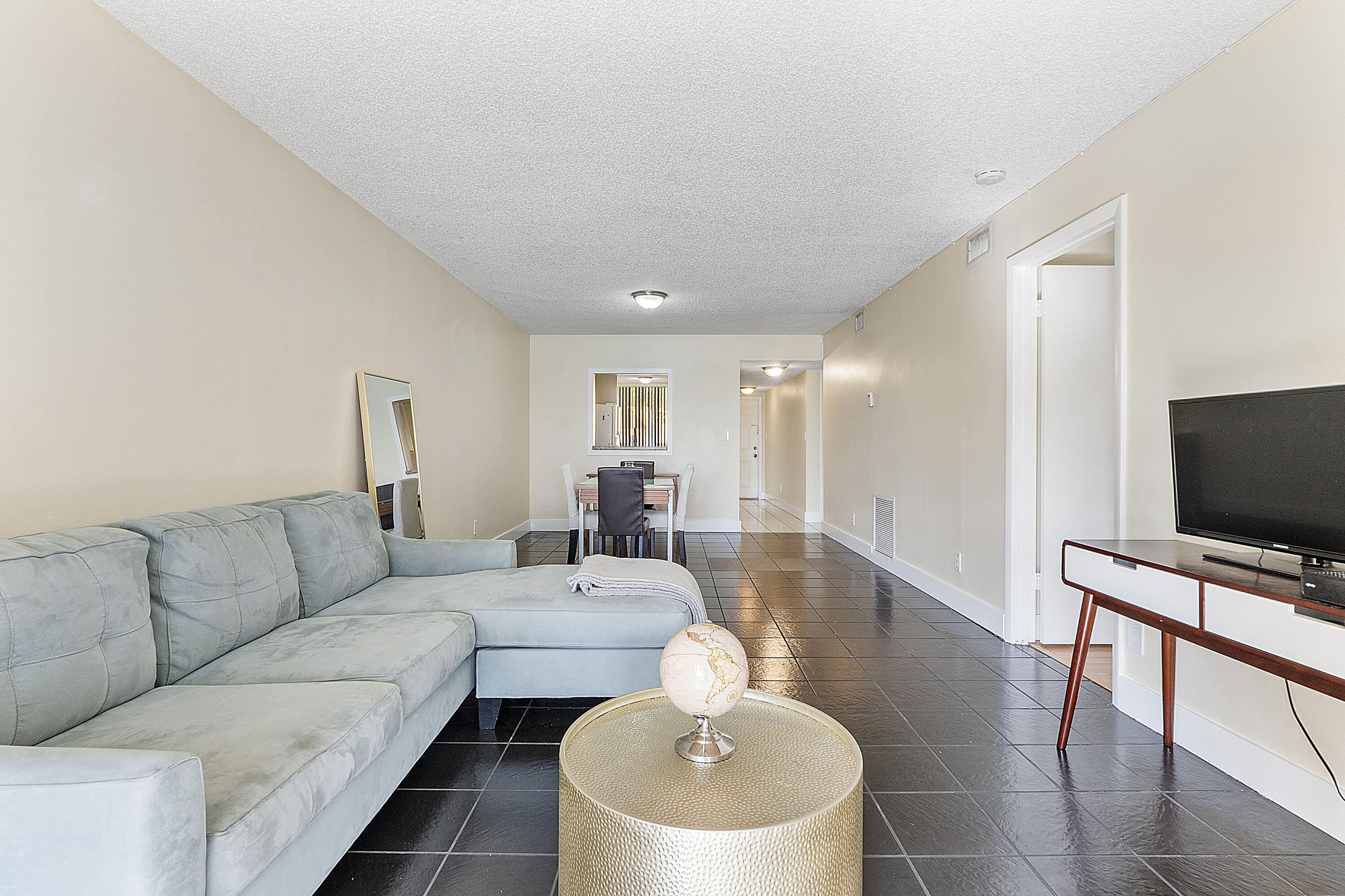 MIRA LAGO CONDO - Residential