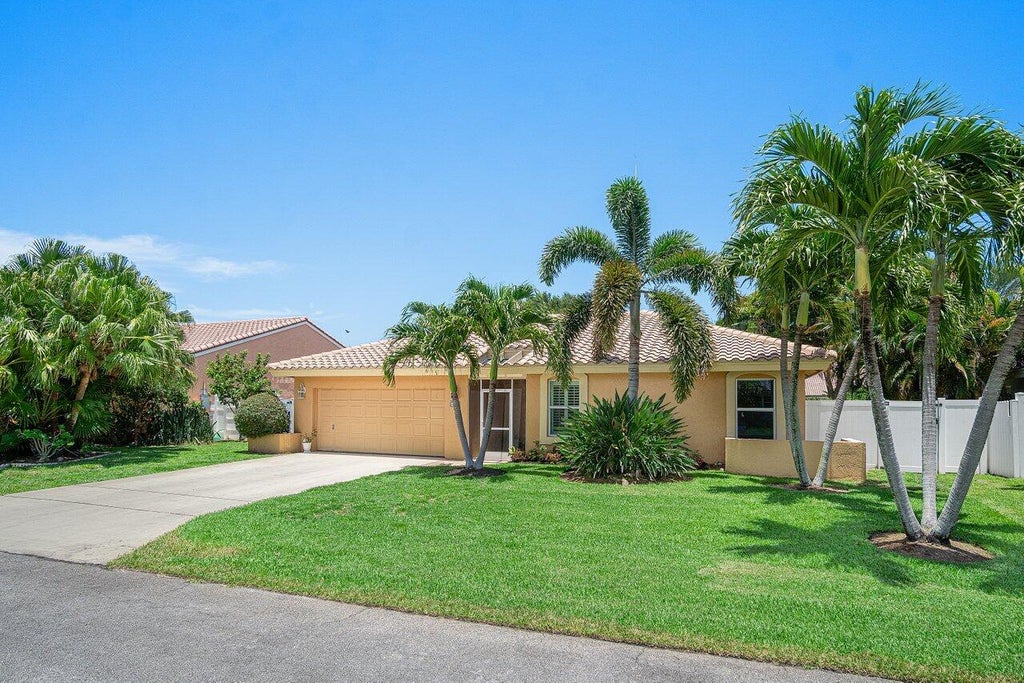 Photo of 6930 NW 2nd Terrace, Boca Raton, FL 33487 (MLS # B26047198)