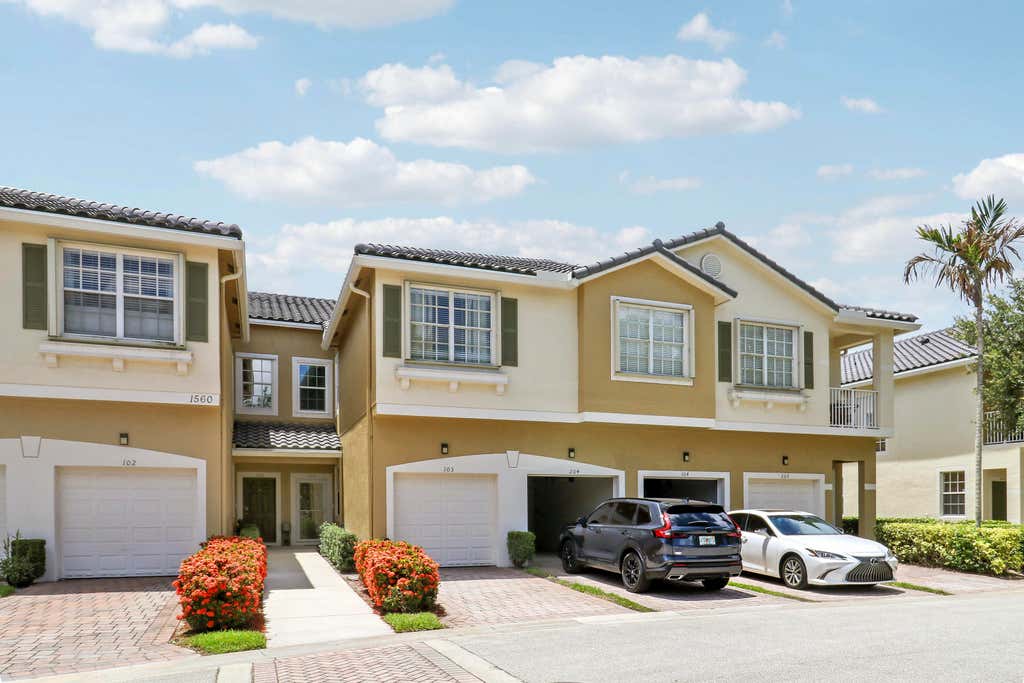 Photo of 1560 SE Sheffield Terrace N #103, Stuart, FL 34994 (MLS # B26050529)