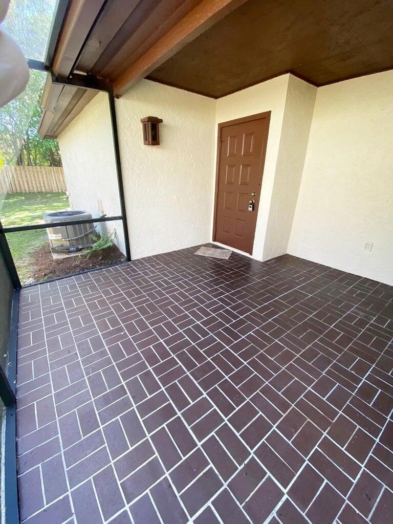 PINE TRAIL SOUTH - Residential Lease