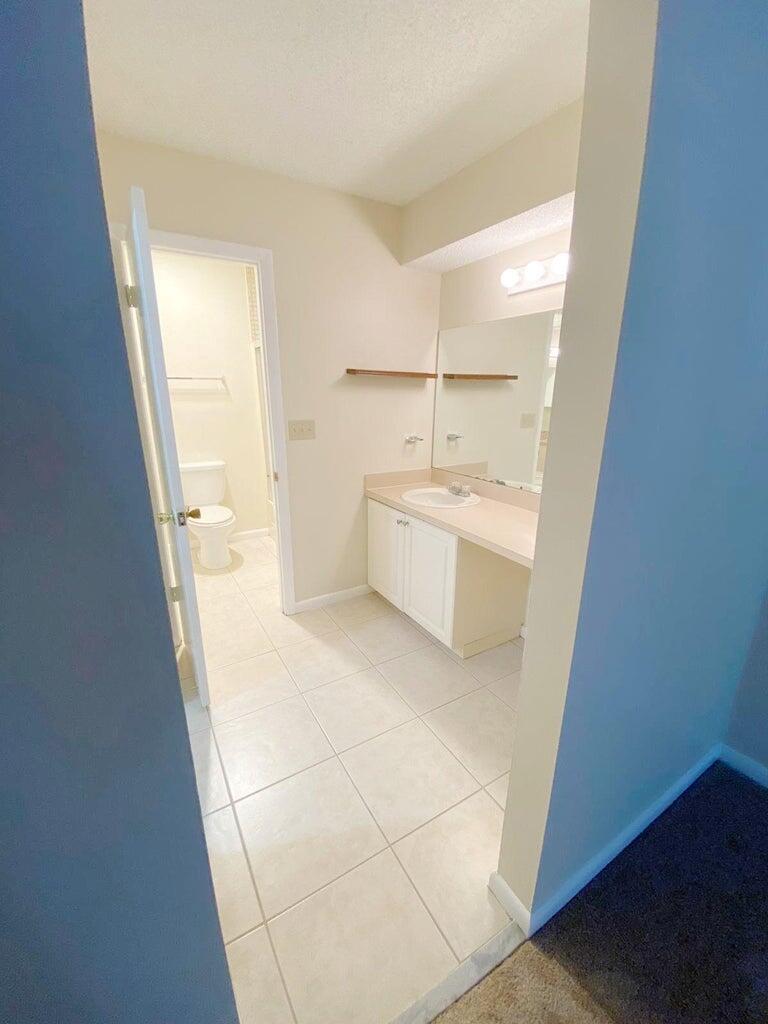 PINE TRAIL SOUTH - Residential Lease