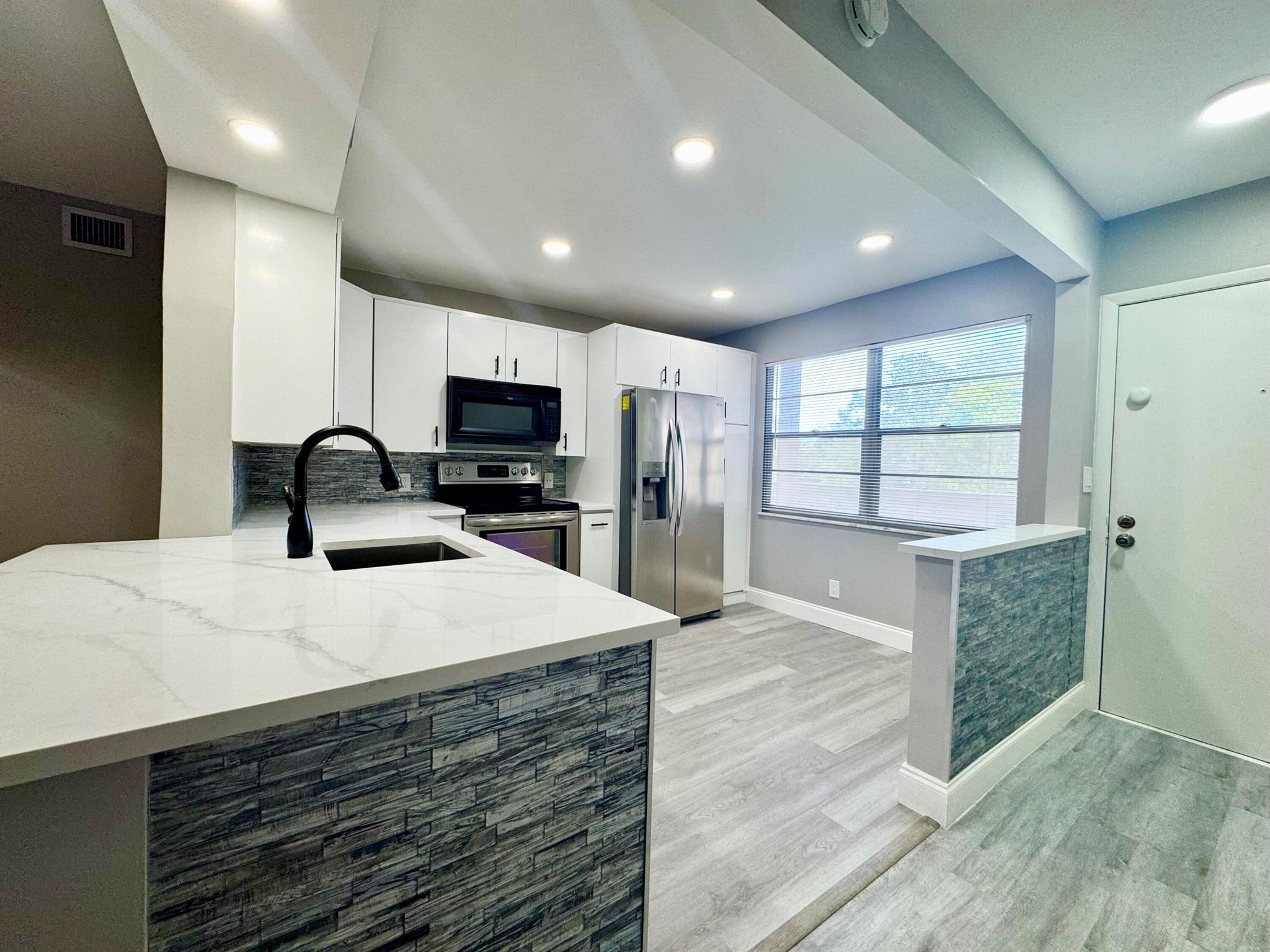 4401 Martinique Court G2