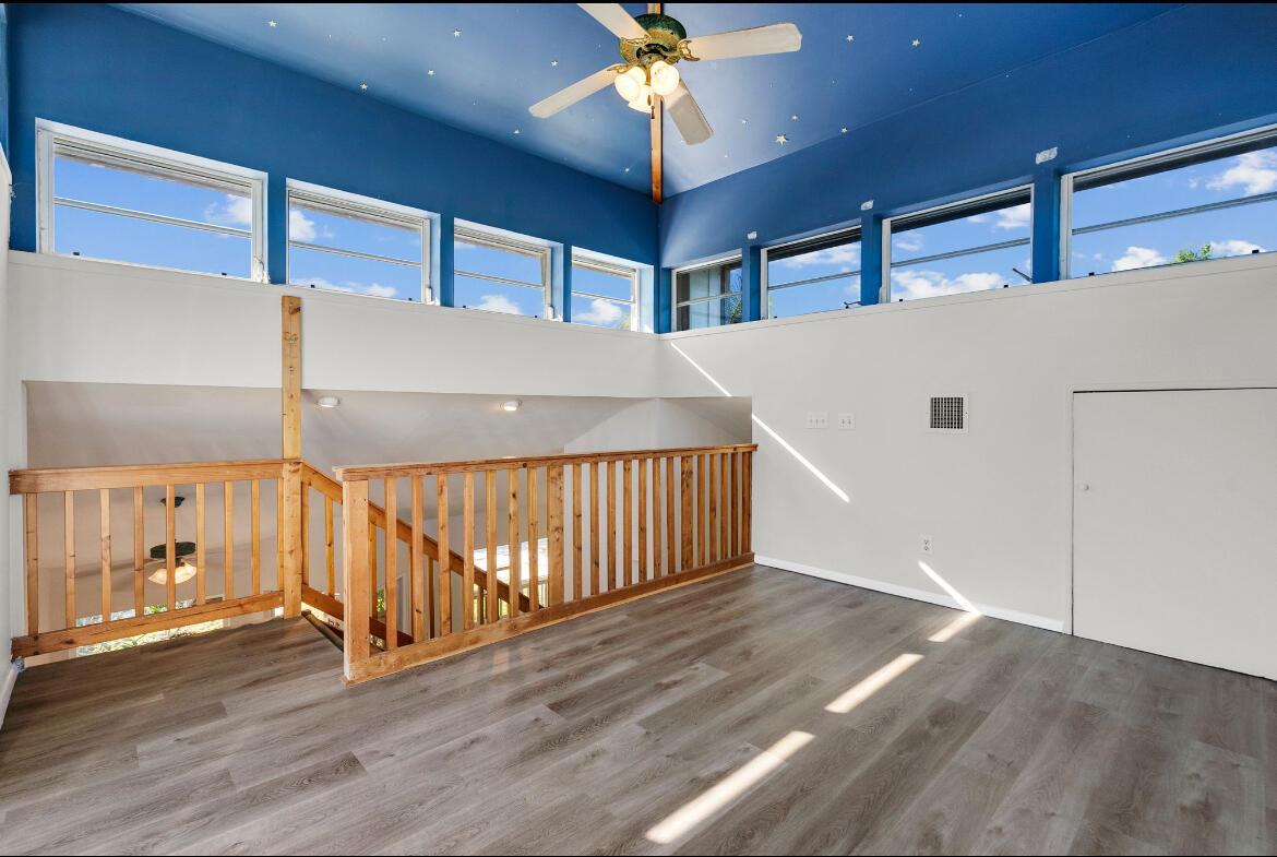 ROCKY POINT ESTATES - Residential