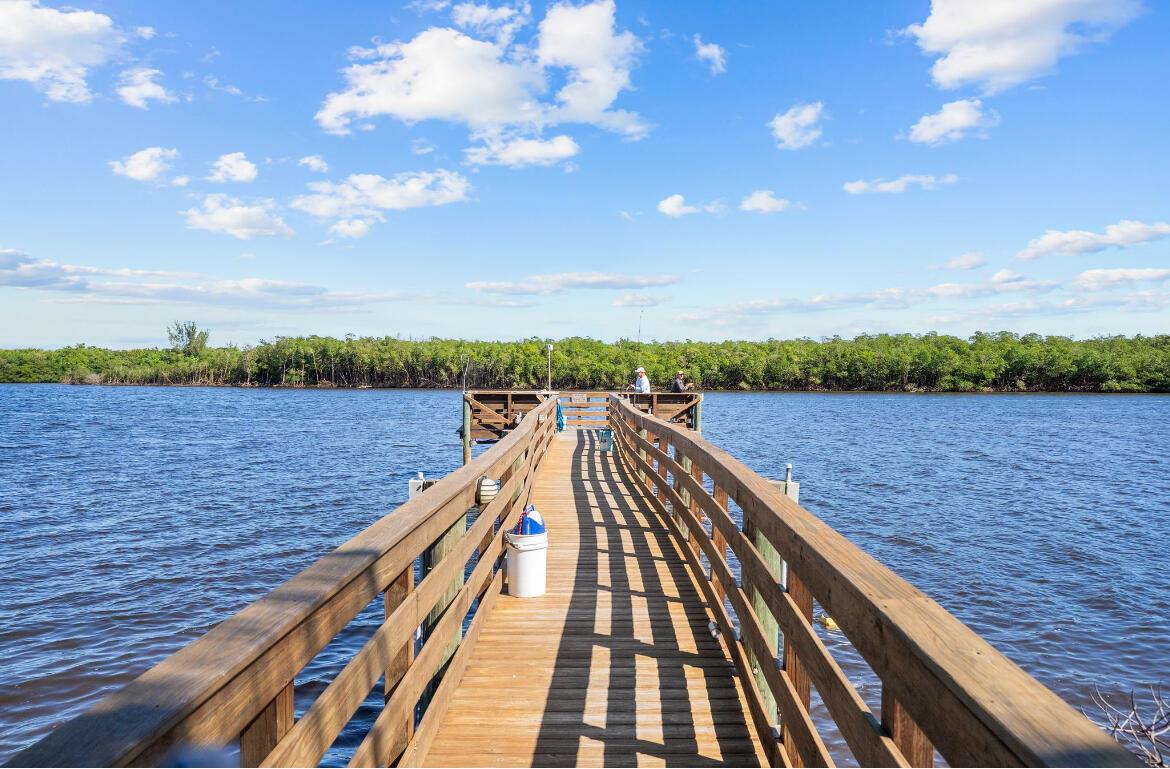 ROCKY POINT ESTATES - Residential