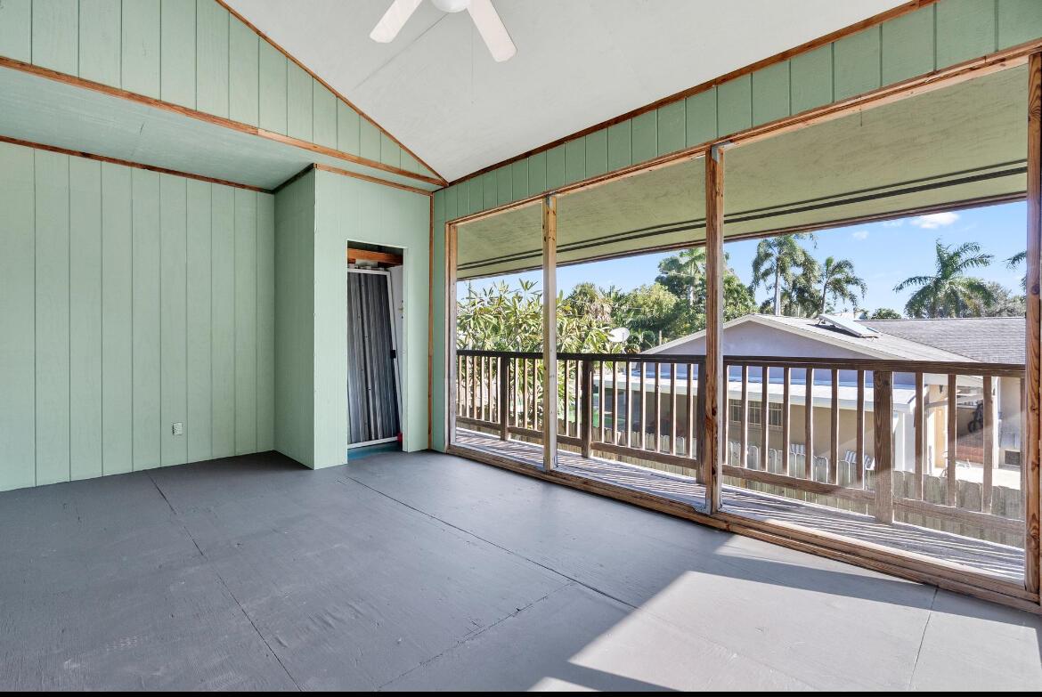 ROCKY POINT ESTATES - Residential