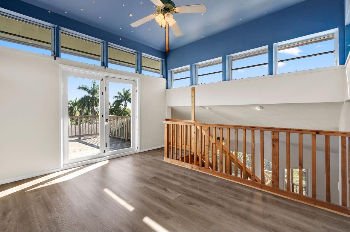 ROCKY POINT ESTATES - Residential