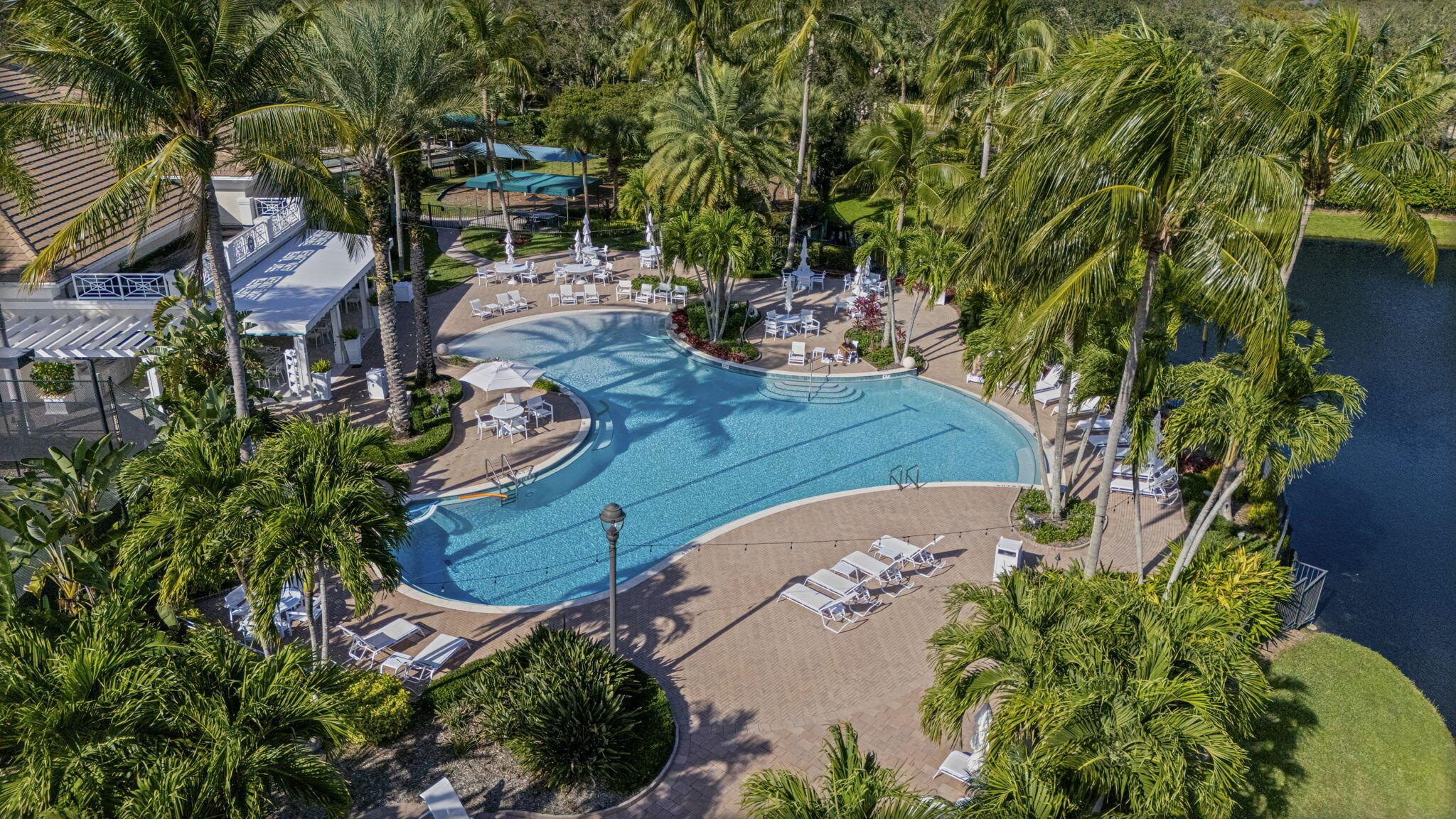 LOXAHATCHEE CLUB AT MAPLE - Residential