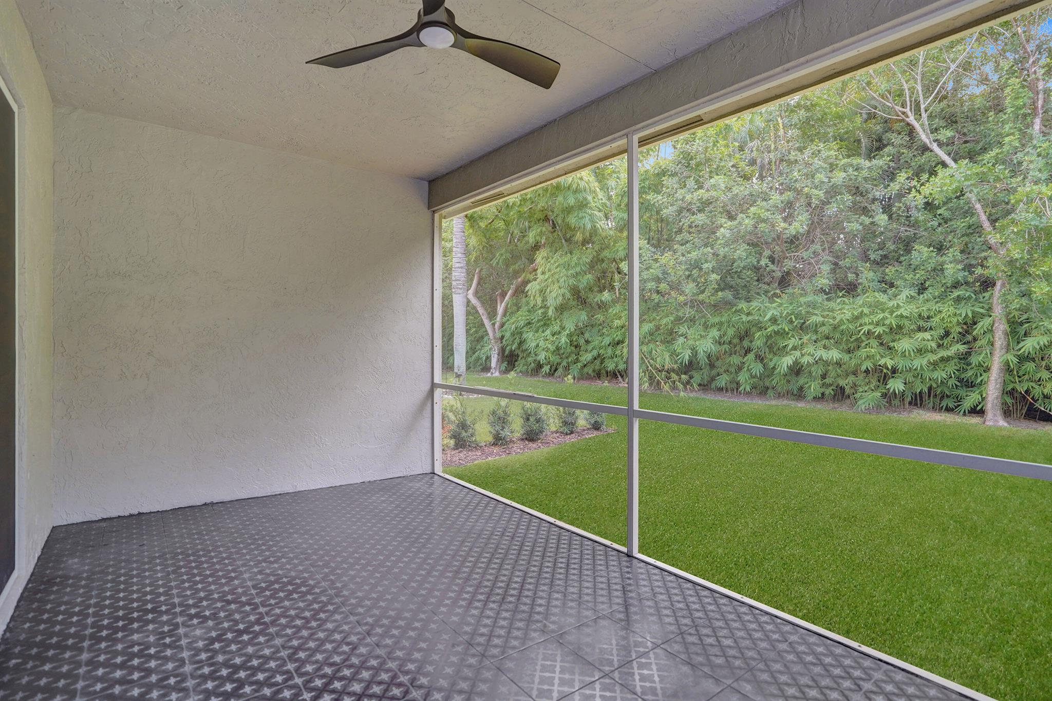 POLO TRACE 2 1 - Residential