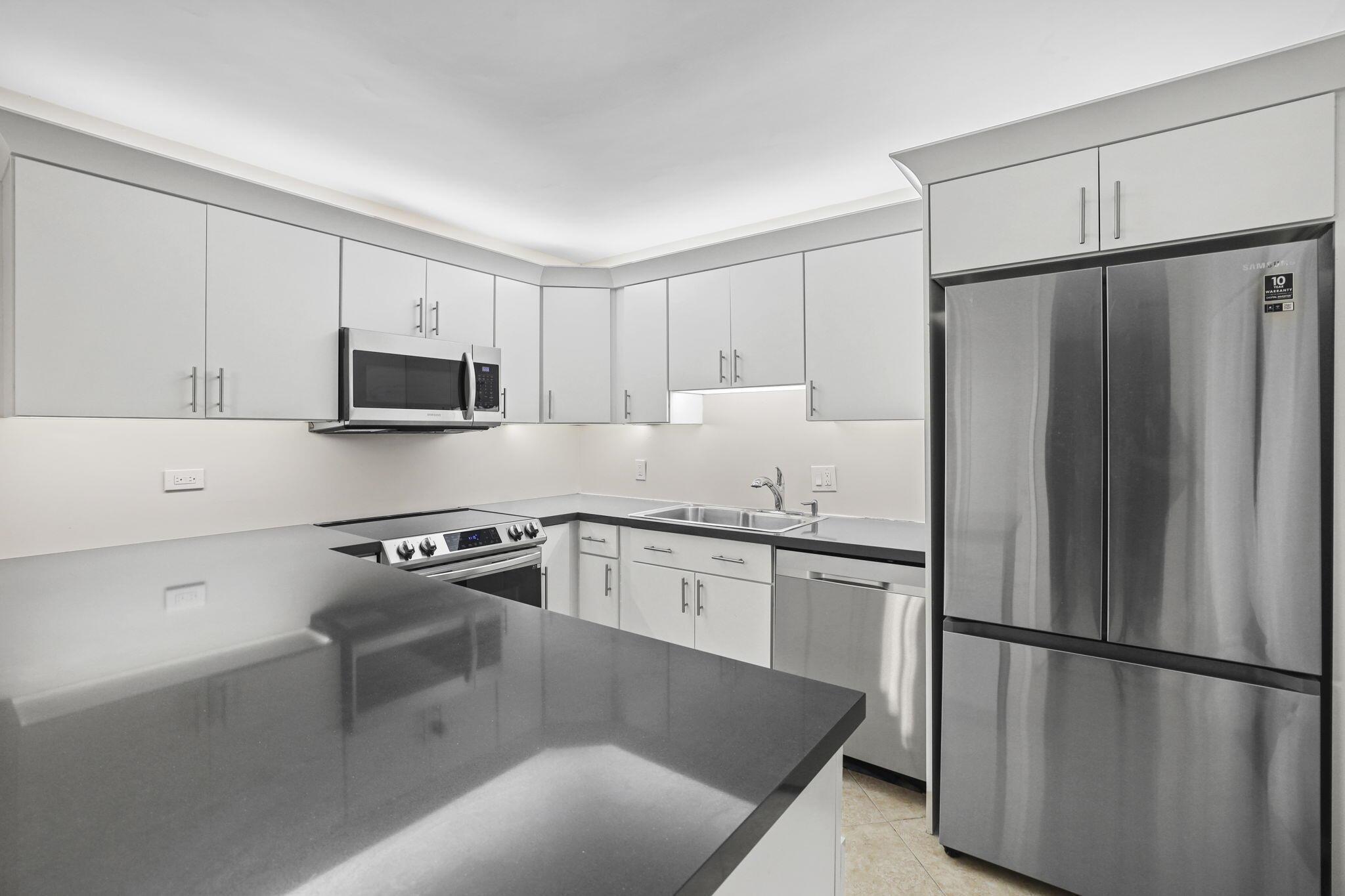 GARDEN LAKES AND GARDEN S - Residential