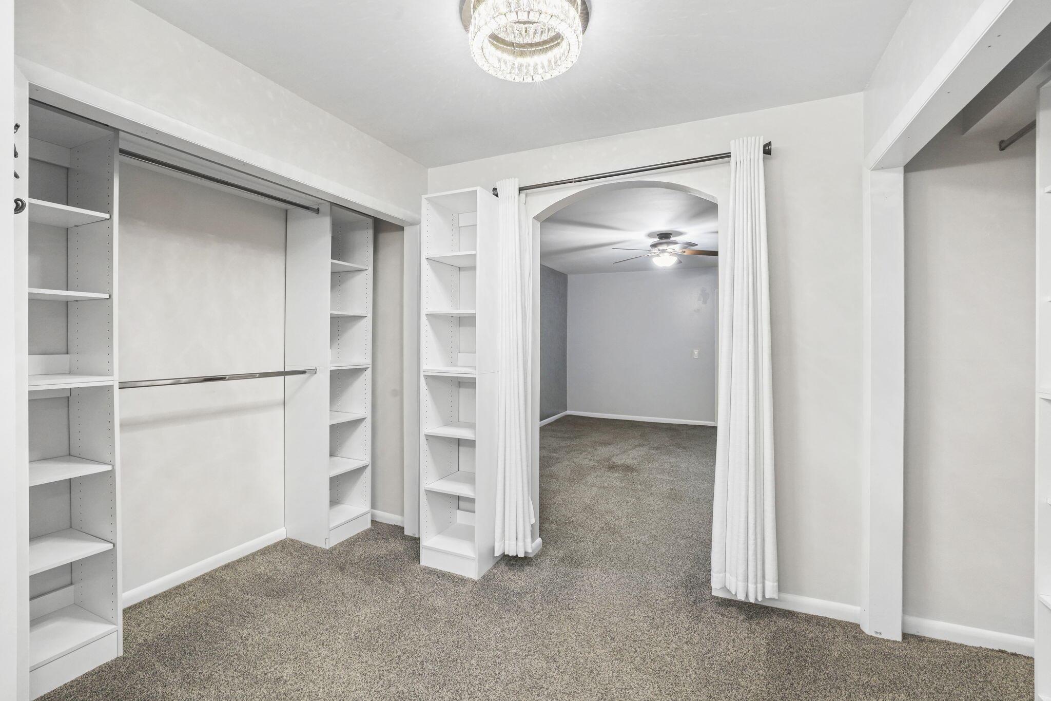 GARDEN LAKES AND GARDEN S - Residential