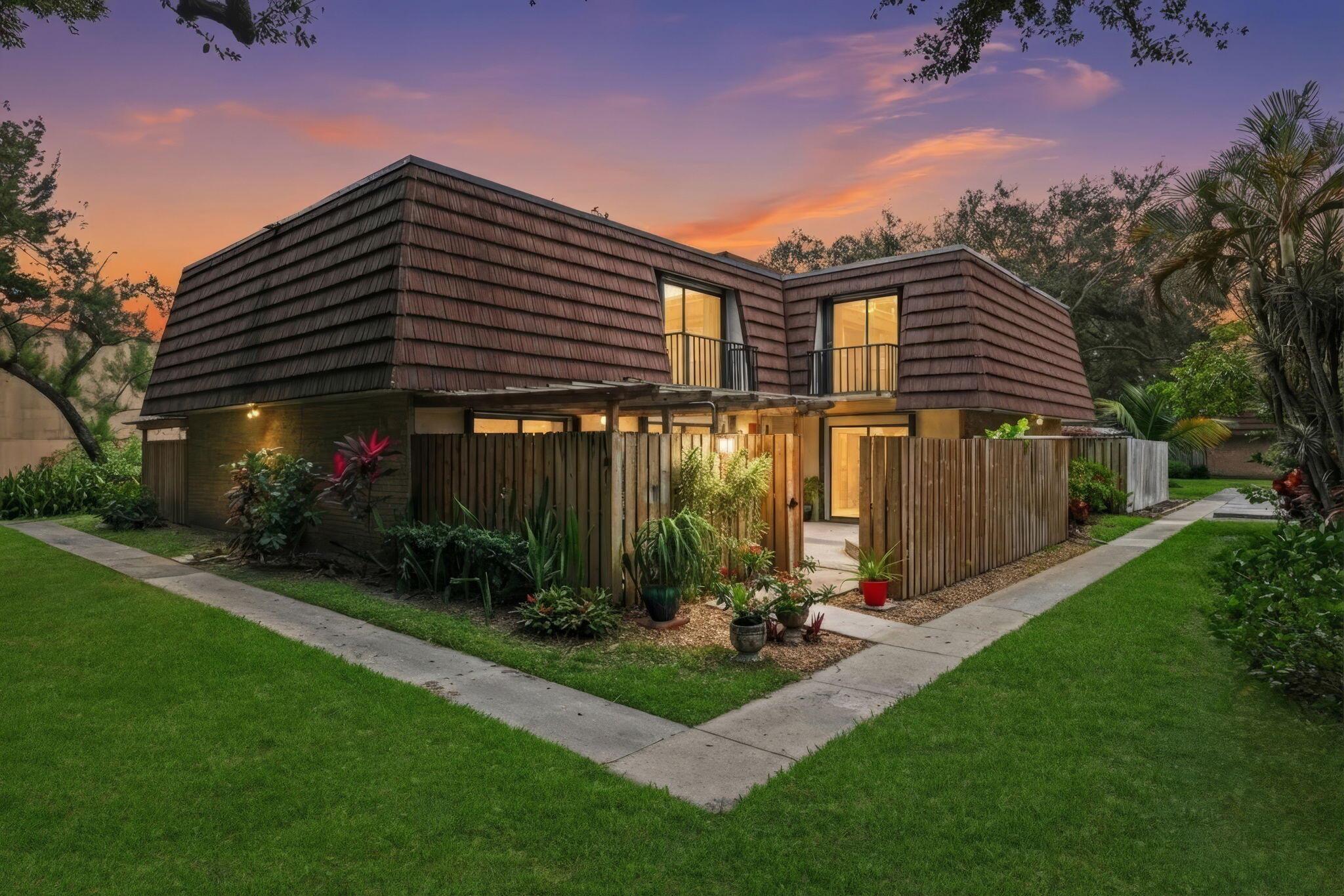 GARDEN LAKES AND GARDEN S - Residential