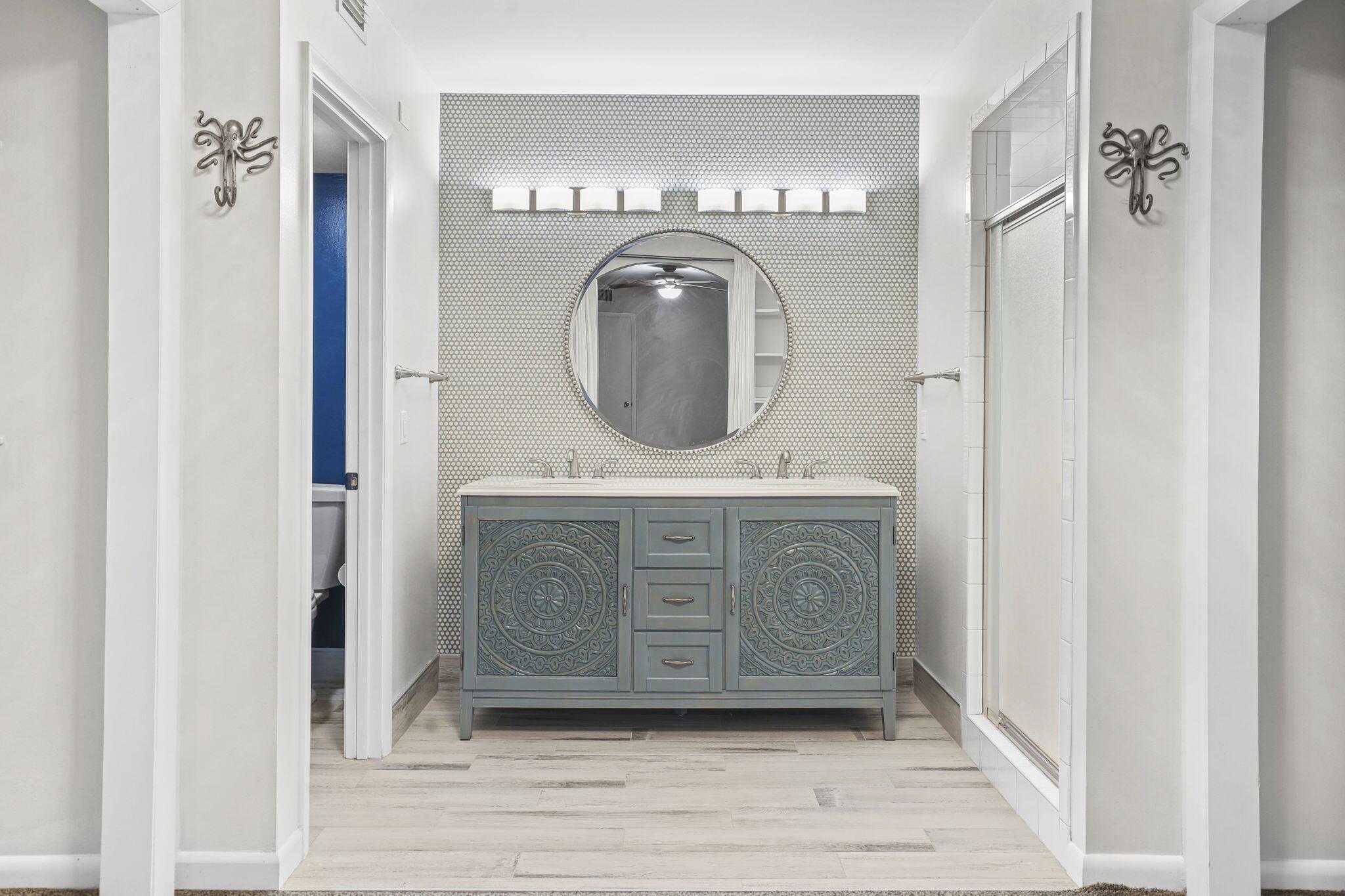 GARDEN LAKES AND GARDEN S - Residential