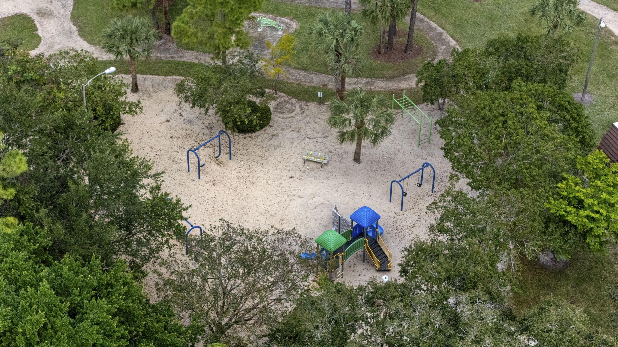 GARDEN LAKES AND GARDEN S - Residential