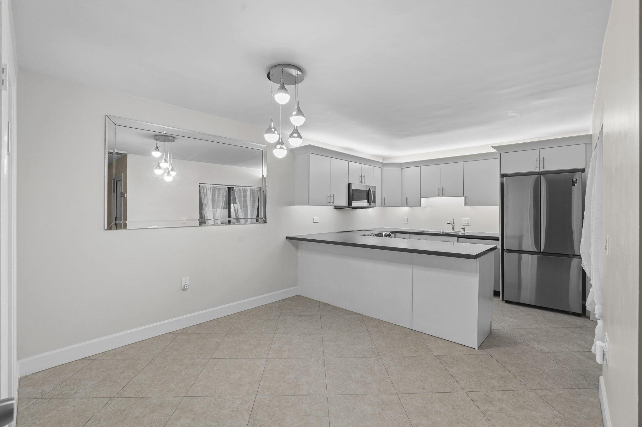 GARDEN LAKES AND GARDEN S - Residential