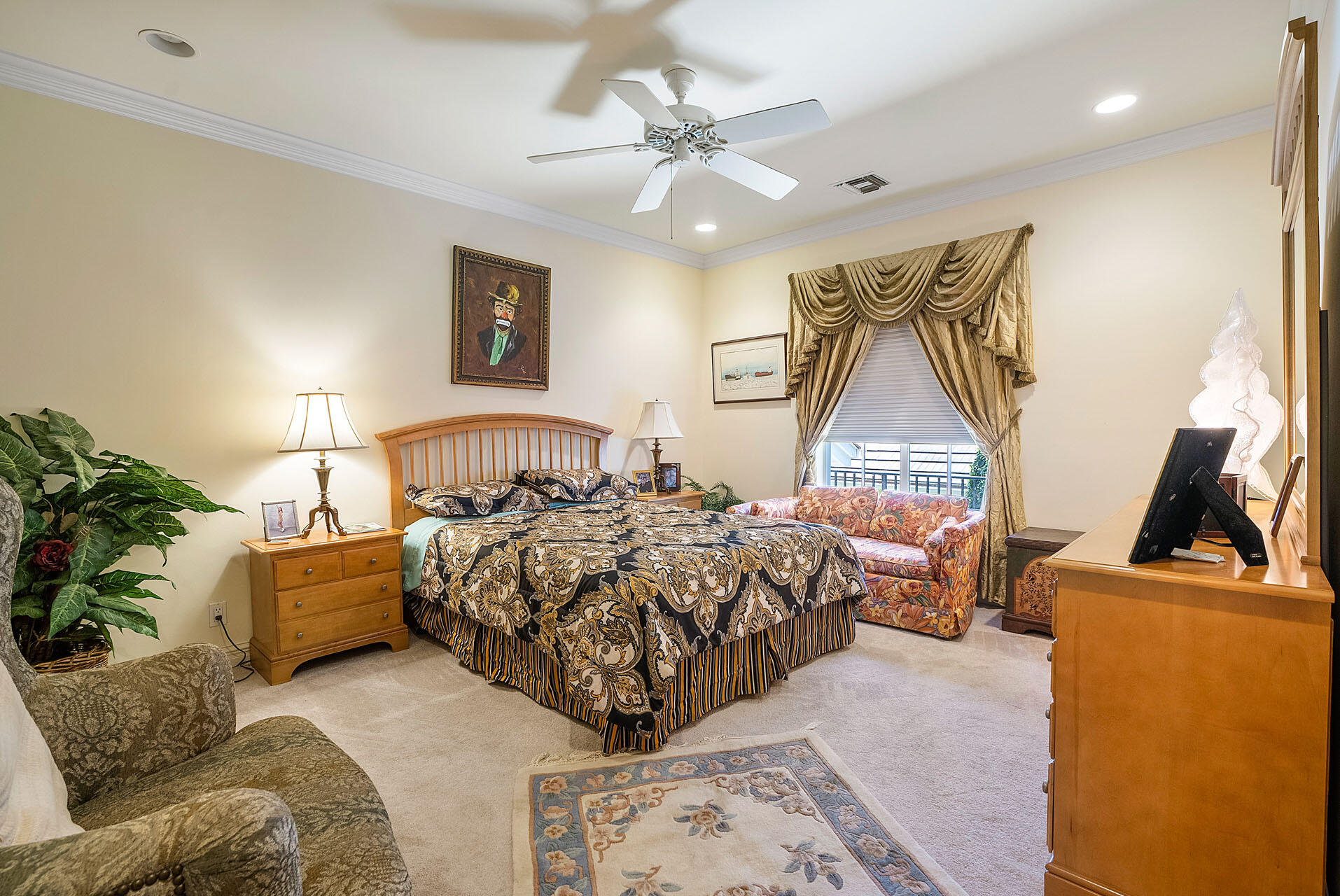 ROYAL PALM YACHT & COUNTRY CLUB - Residential