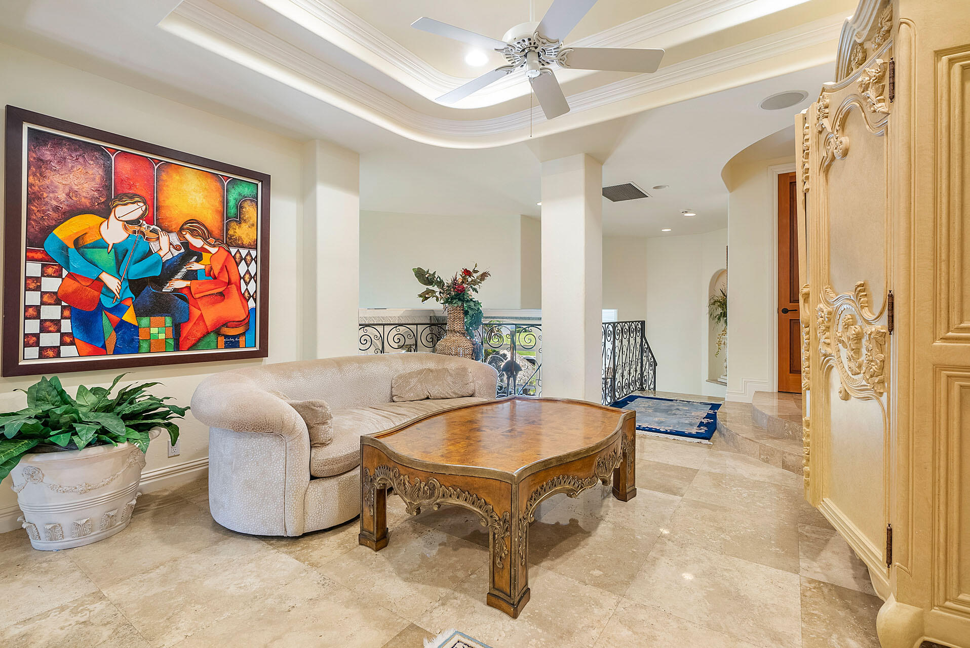 ROYAL PALM YACHT & COUNTRY CLUB - Residential