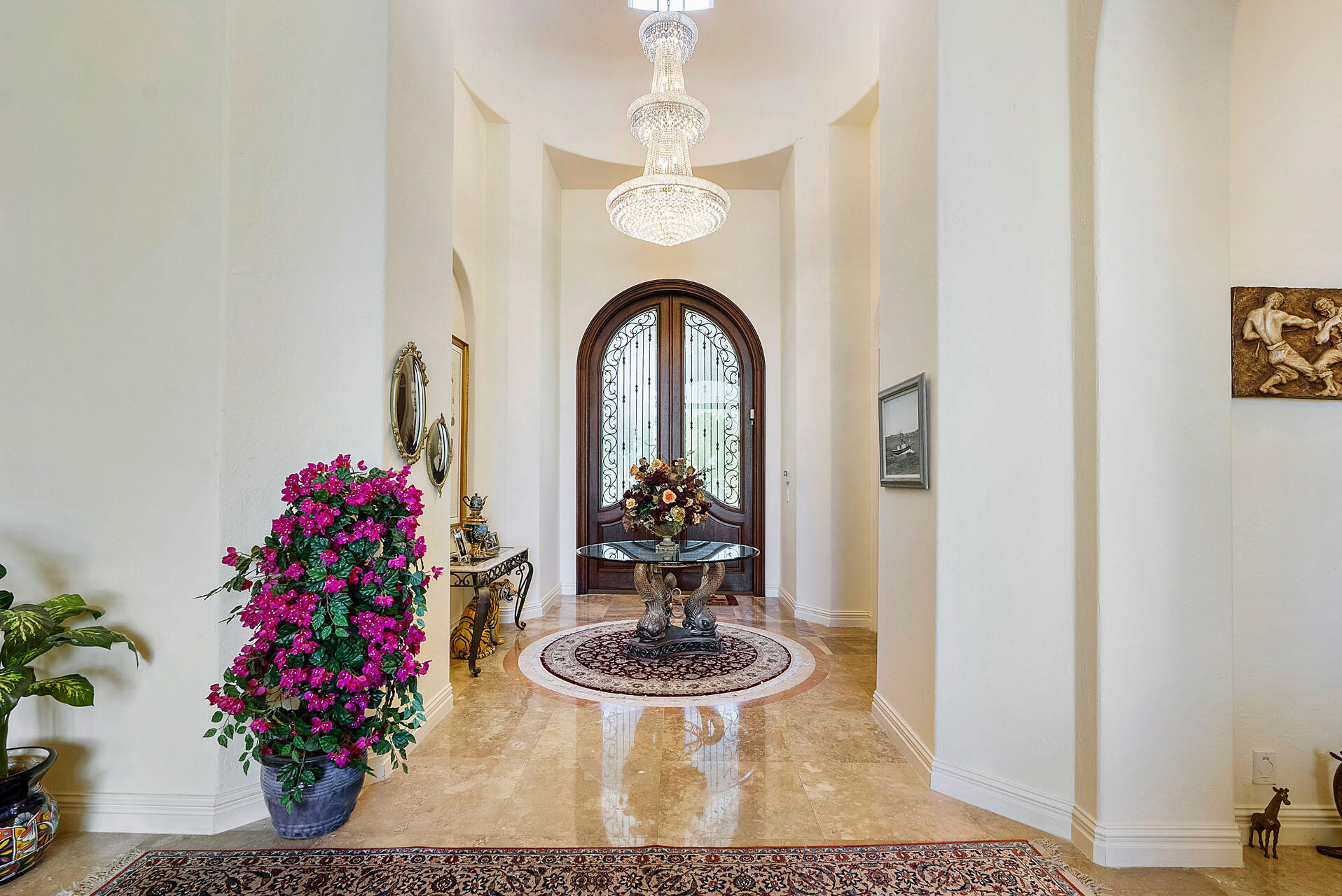 ROYAL PALM YACHT & COUNTRY CLUB - Residential