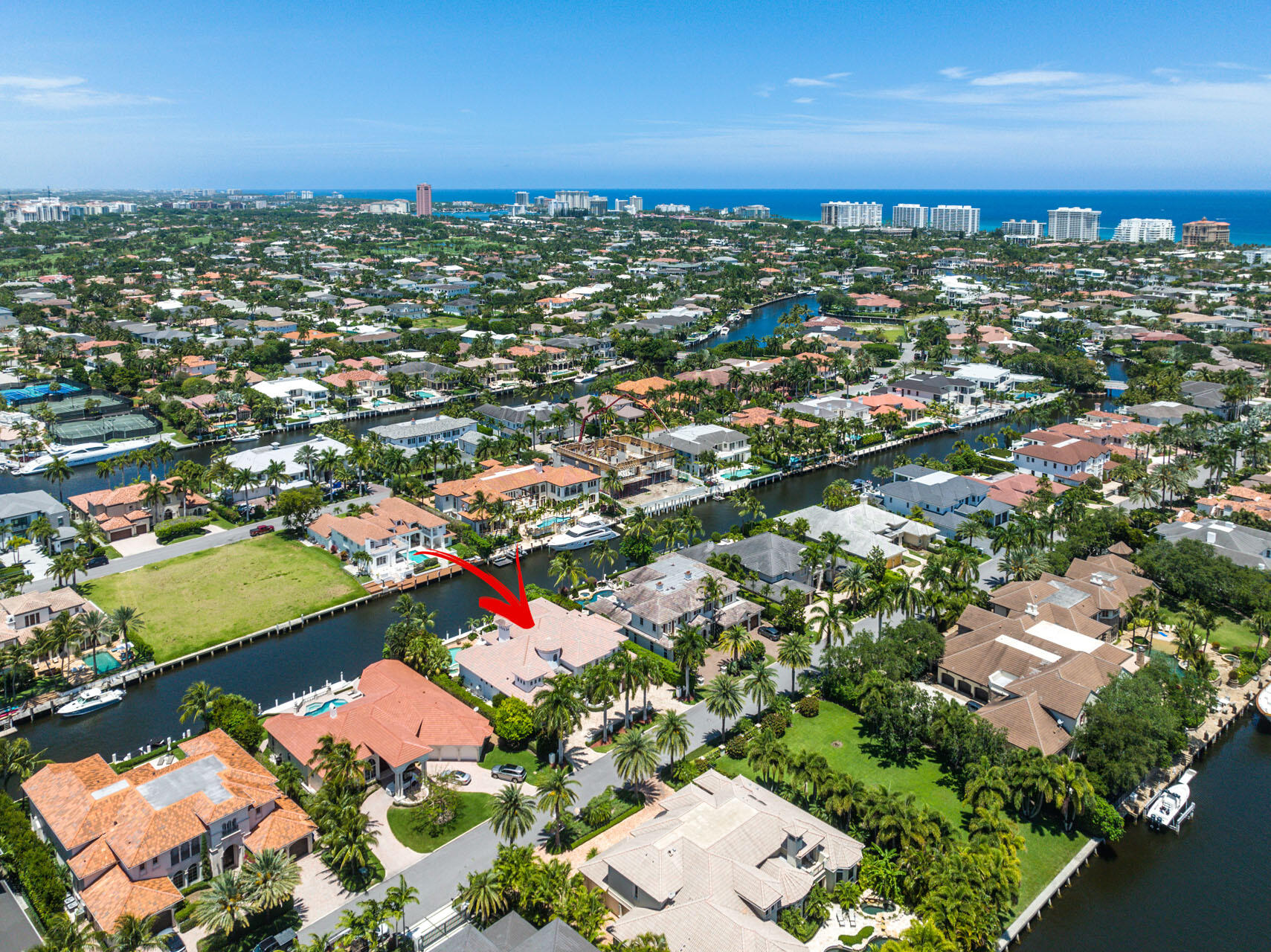 ROYAL PALM YACHT & COUNTRY CLUB - Residential