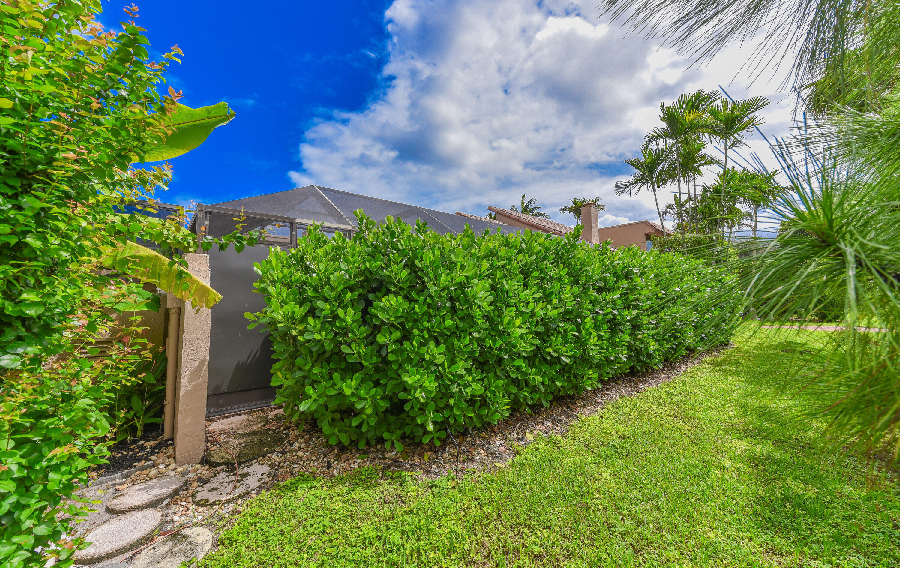 PATIOS DEL MAR II - Residential