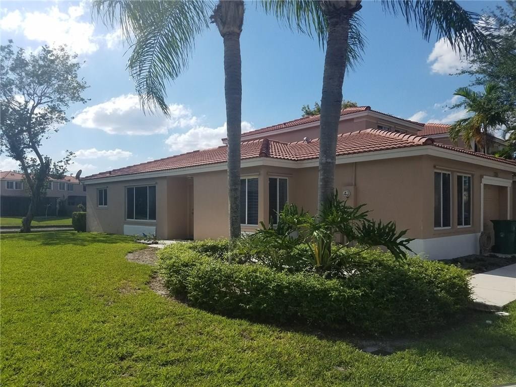 Harmony Lakes - Residential