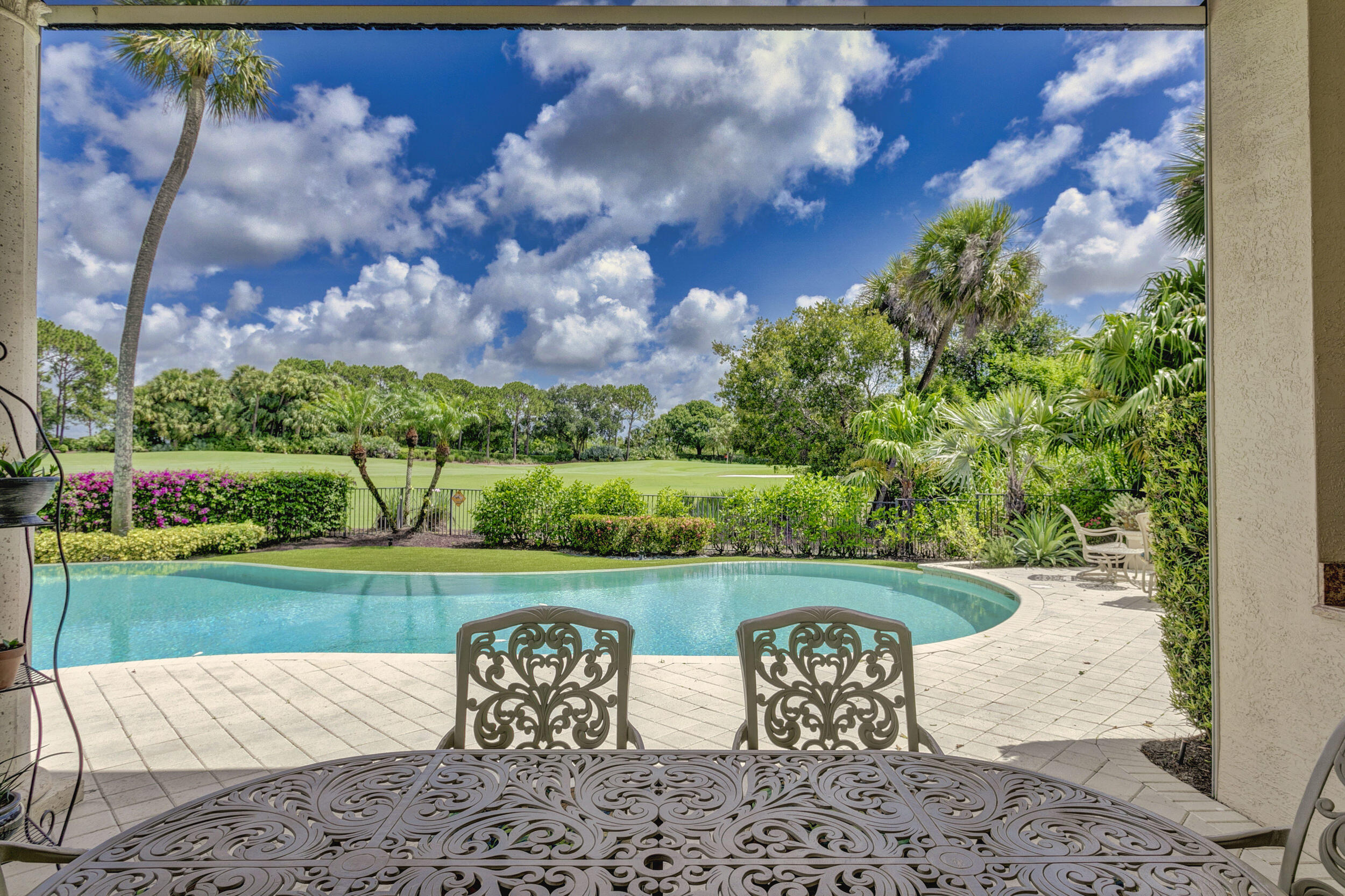 MIRASOL CAPRI - Residential