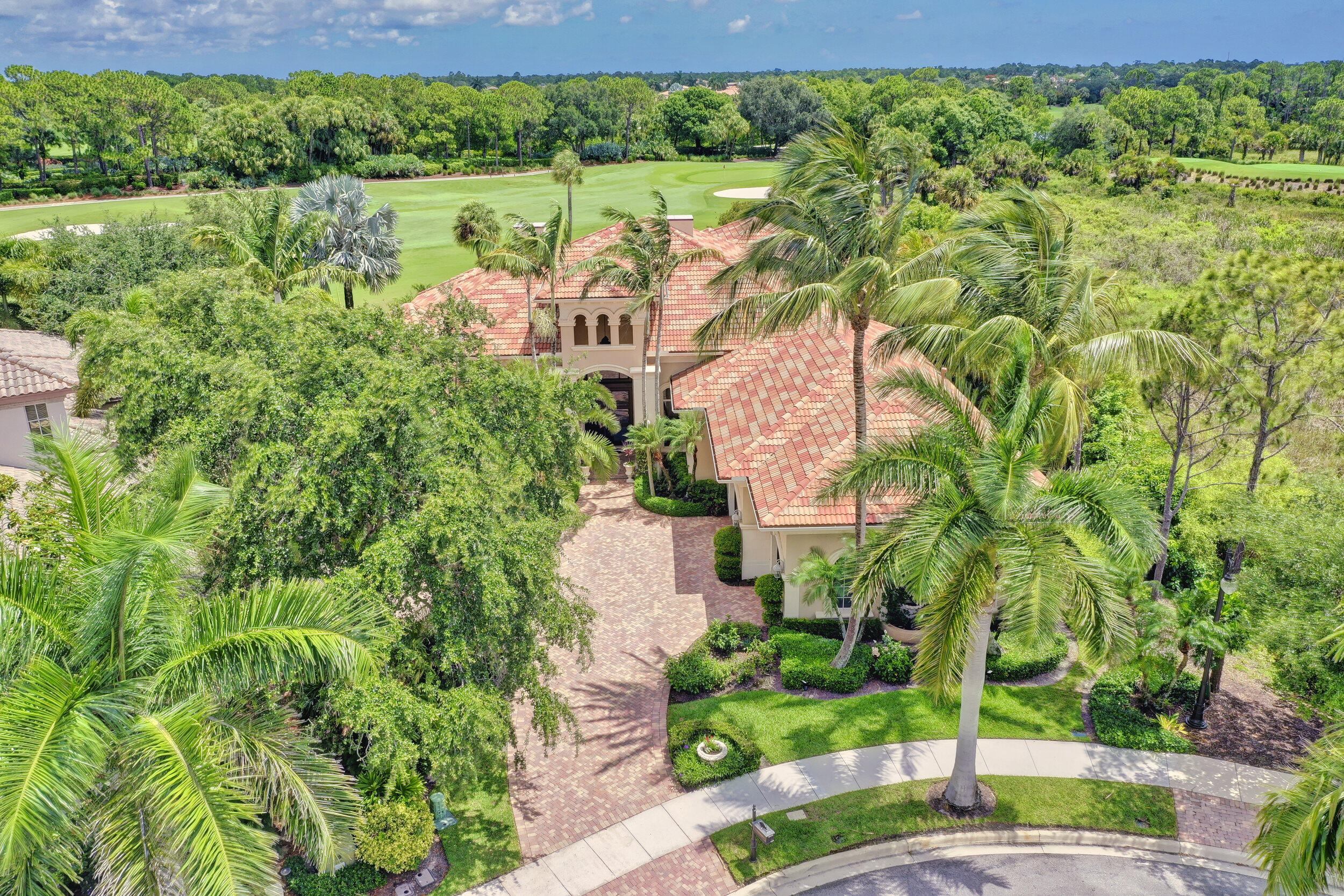 MIRASOL CAPRI - Residential