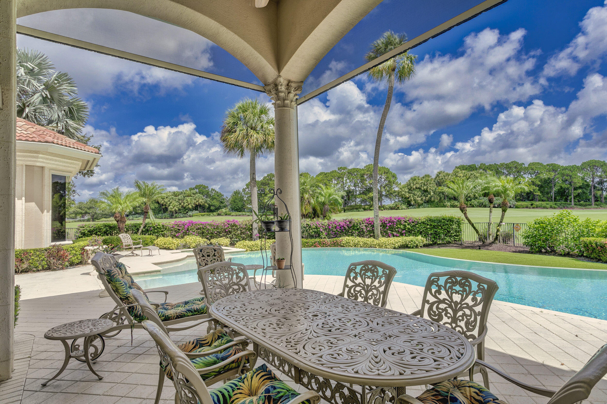 MIRASOL CAPRI - Residential