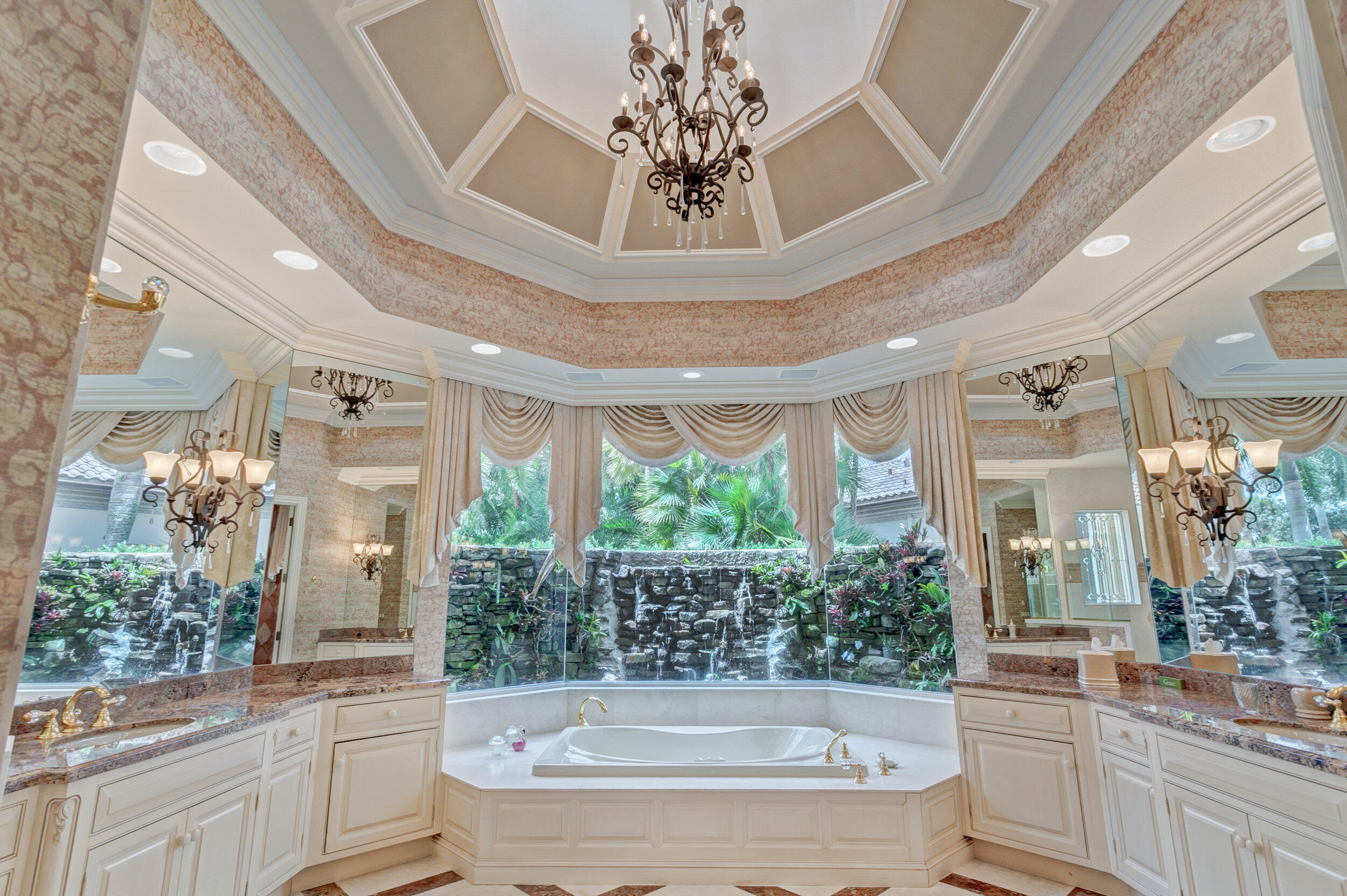 MIRASOL CAPRI - Residential