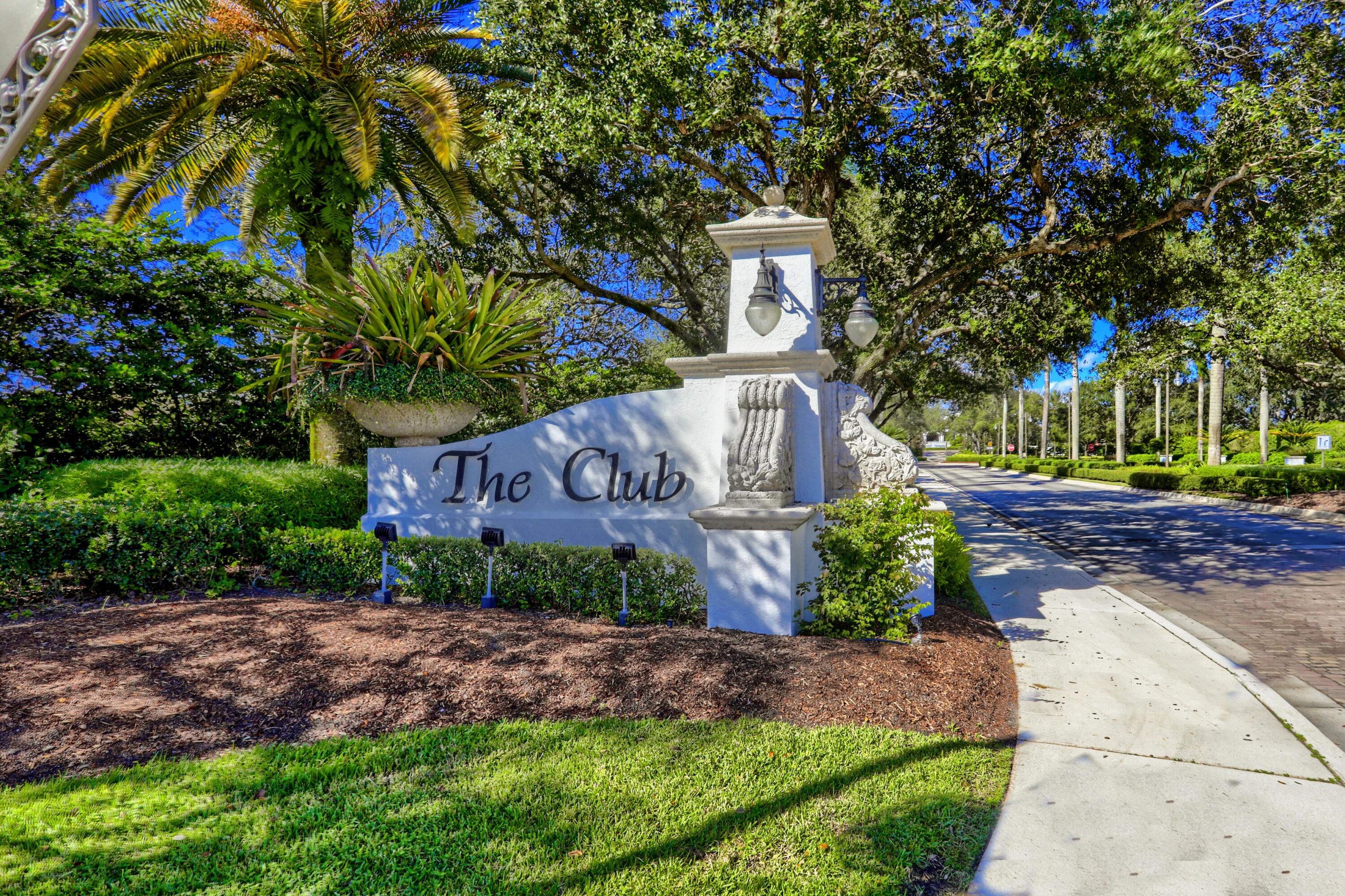 MIRASOL CAPRI - Residential