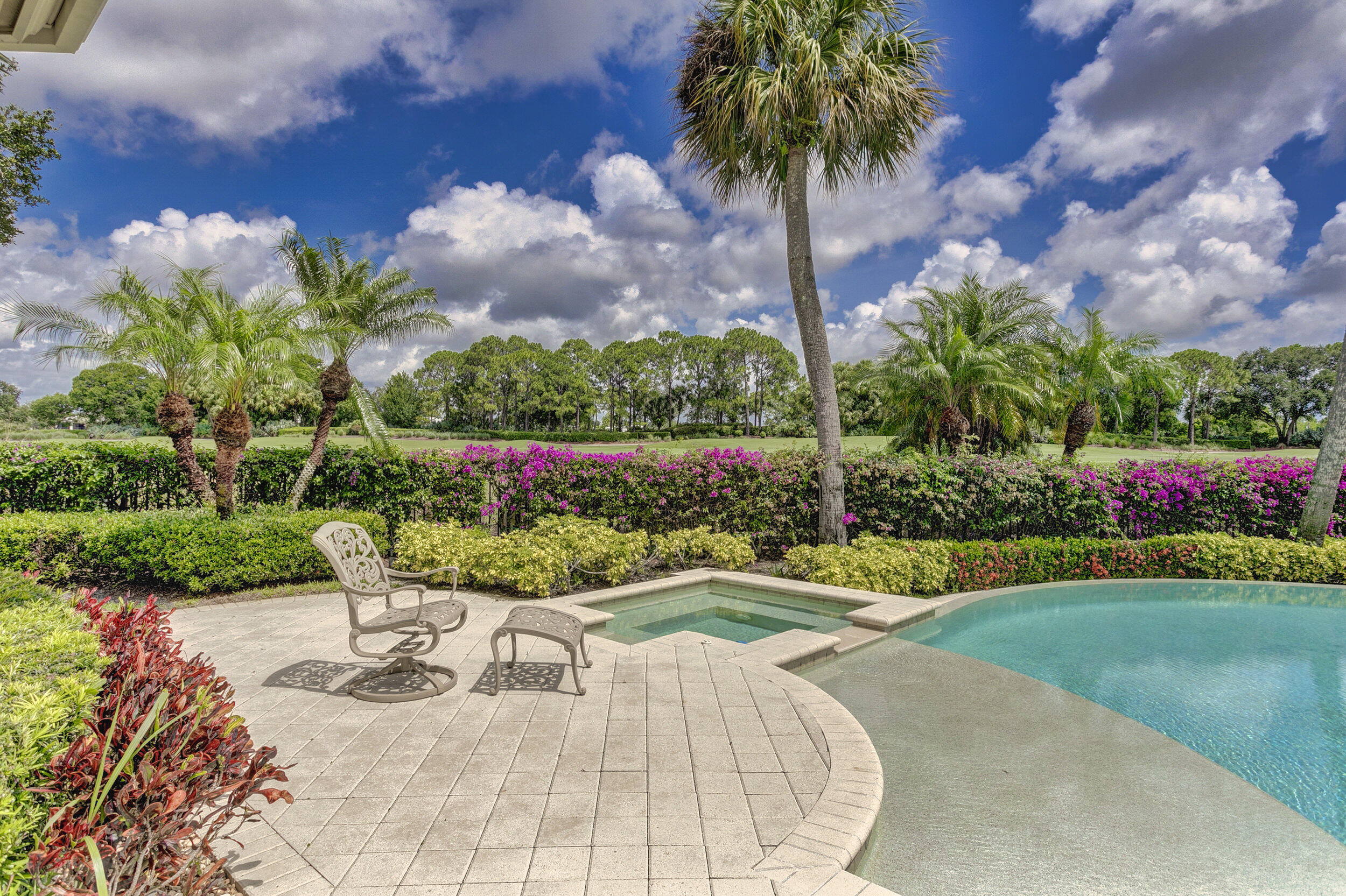 MIRASOL CAPRI - Residential