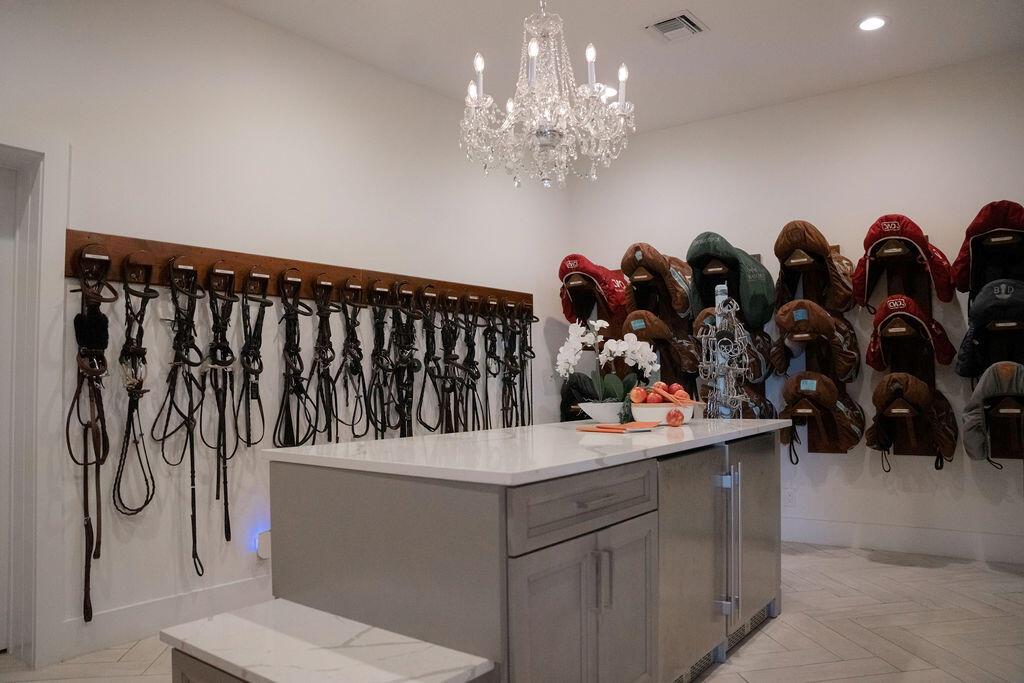 Rustic Ranches - Residential Lease