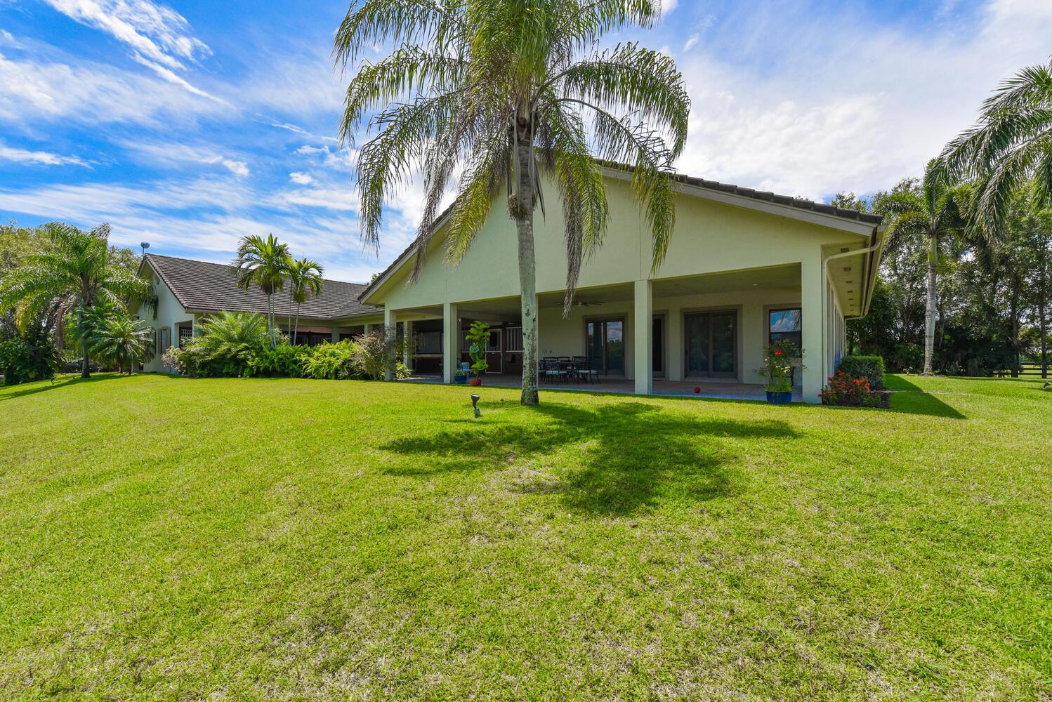 Rustic Ranches - Residential Lease