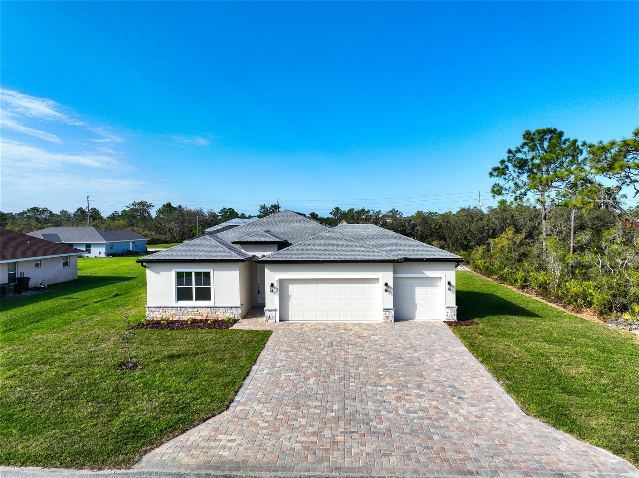 Sun N Lake - Residential